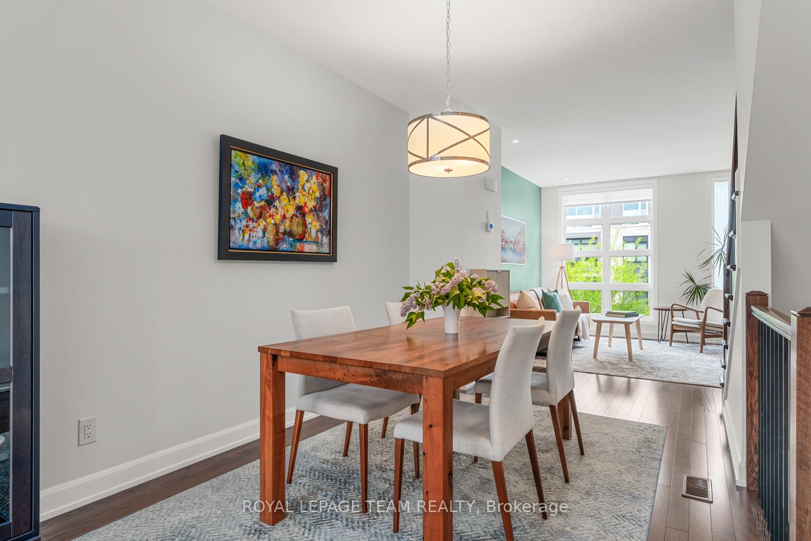 Photo 5 of 513 De Mazenod Avenue, Ottawa, Ottawa East — HOMEH