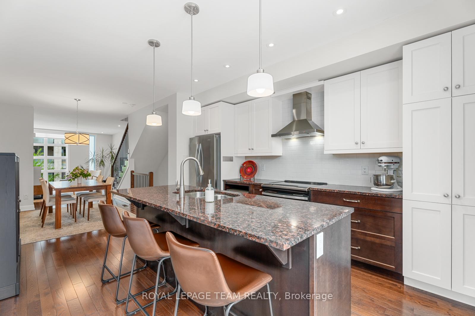 Photo 14 of 513 De Mazenod Avenue, Ottawa, Ottawa East — HOMEH