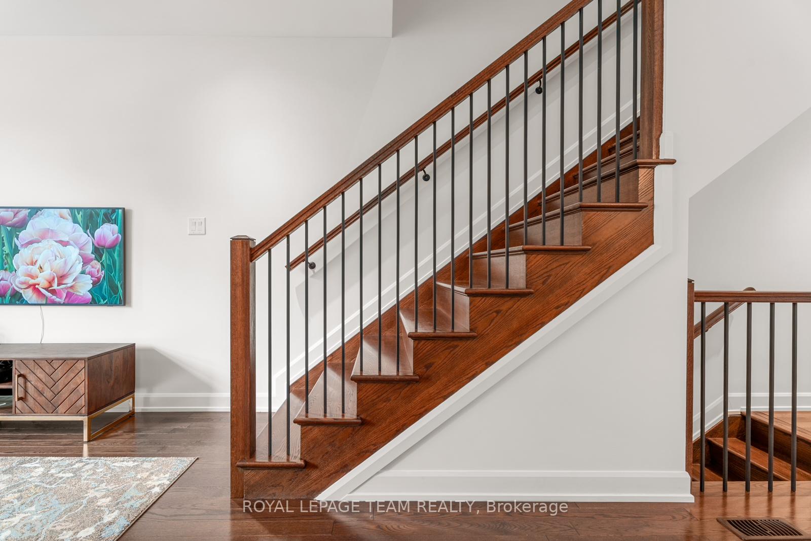 Photo 18 of 513 De Mazenod Avenue, Ottawa, Ottawa East — HOMEH