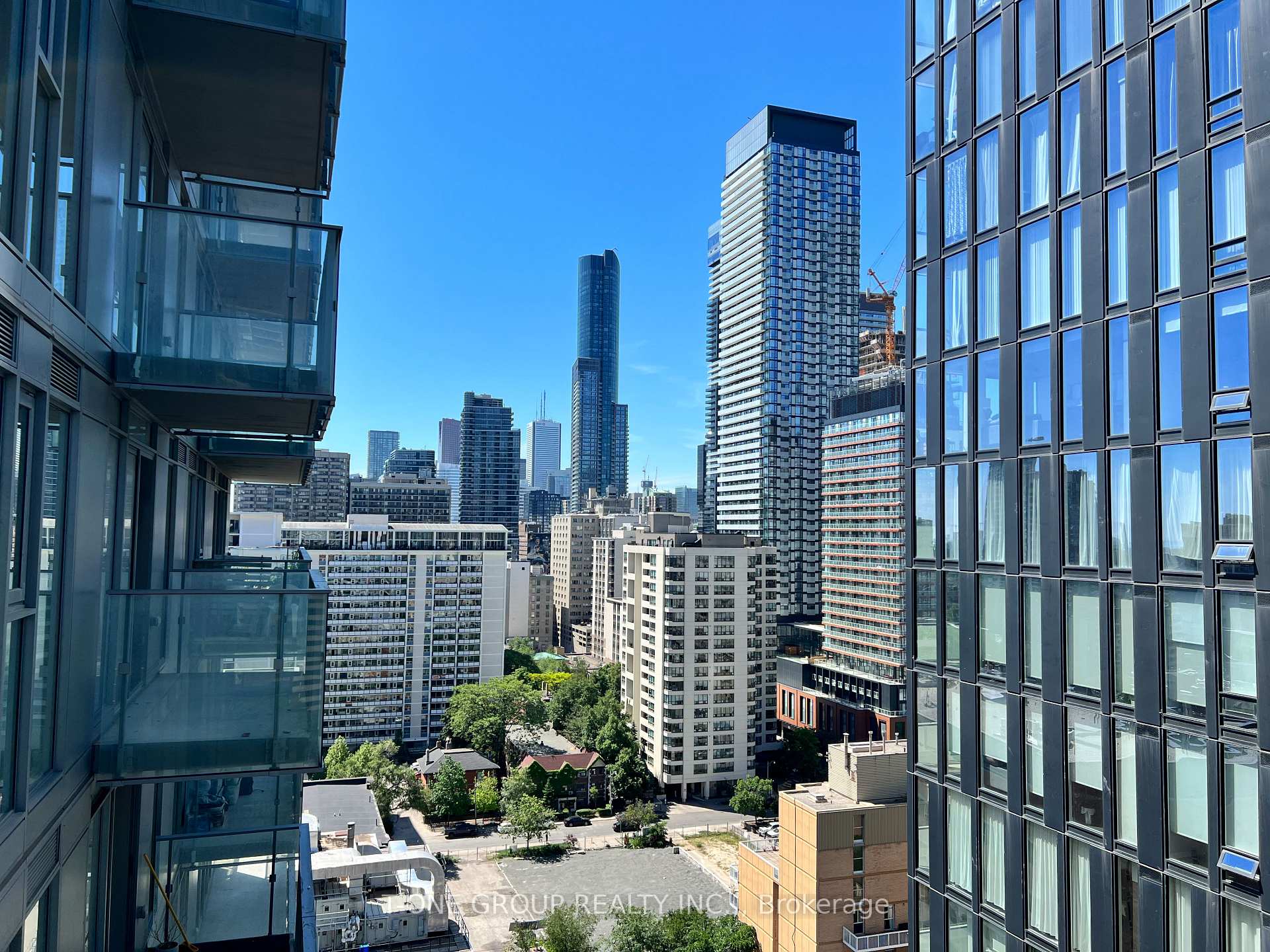 Photo 9 of Unit 2001, 50 Wellesley Street E, Toronto, Church-Yonge Corridor — HOMEH