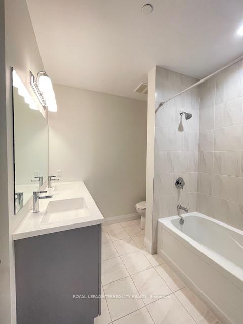 Photo 13 of Unit 405, 1 Redfern Avenue, Hamilton, Mountview — HOMEH