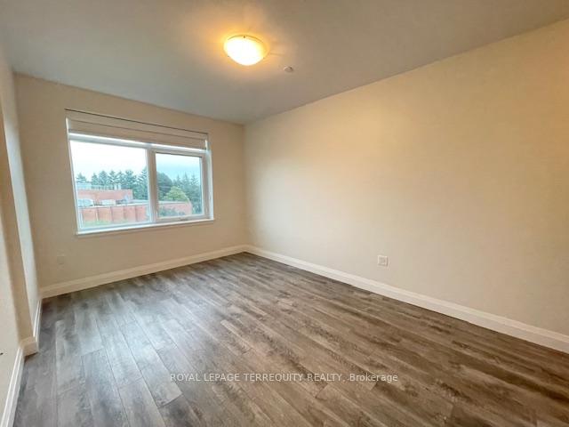 Photo 16 of Unit 405, 1 Redfern Avenue, Hamilton, Mountview — HOMEH