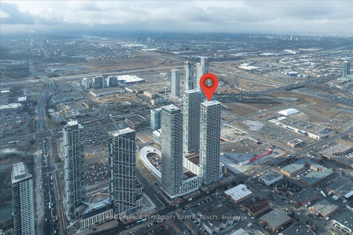 Photo 4 of Unit 1507, 898 Portage Parkway, Vaughan, Vaughan Corporate Centre — HOMEH
