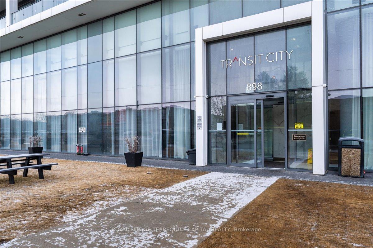 Photo 7 of Unit 1507, 898 Portage Parkway, Vaughan, Vaughan Corporate Centre — HOMEH