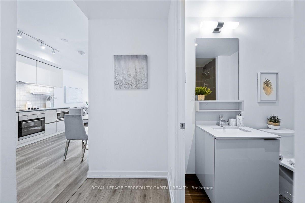 Photo 18 of Unit 1507, 898 Portage Parkway, Vaughan, Vaughan Corporate Centre — HOMEH