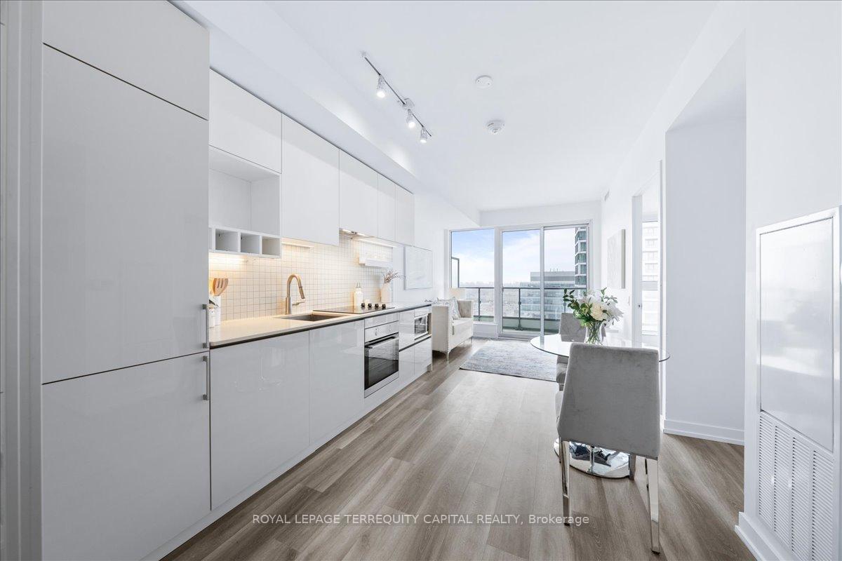 Photo 25 of Unit 1507, 898 Portage Parkway, Vaughan, Vaughan Corporate Centre — HOMEH