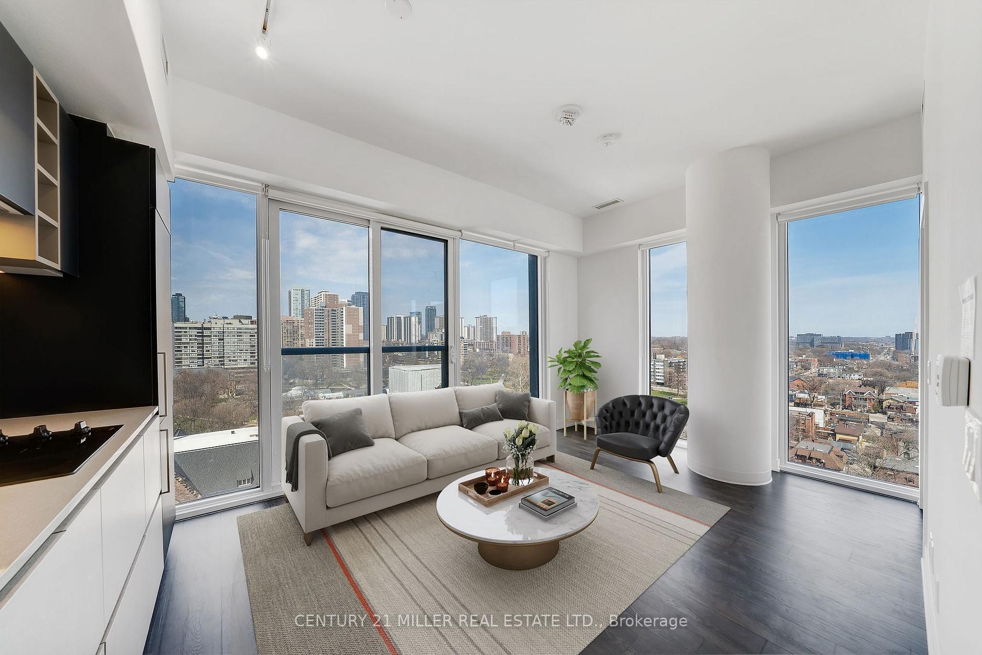 Front of Unit 1510, 319 Jarvis Street