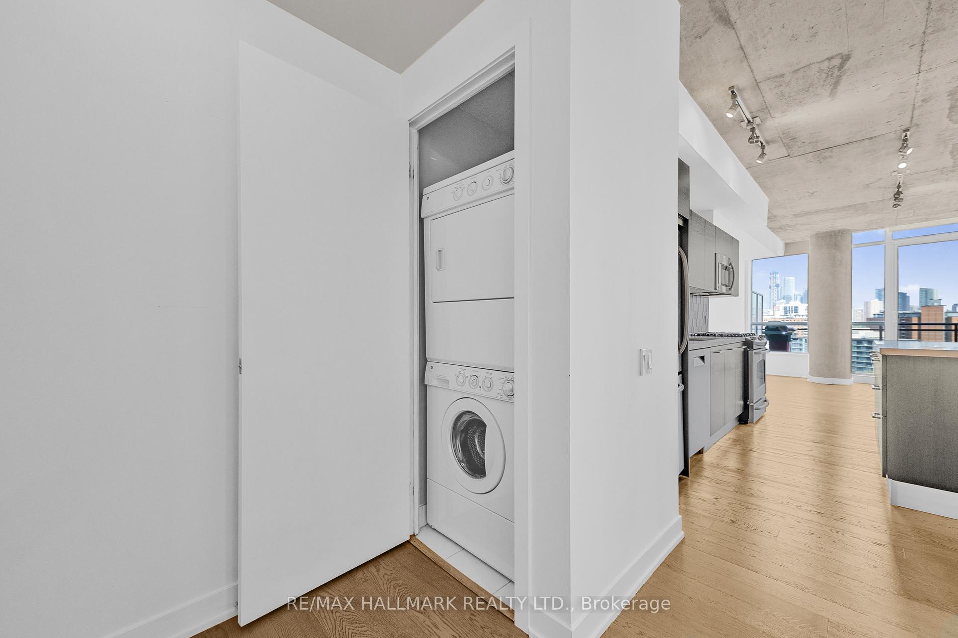 Photo 18 of Unit 1413, 318 King Street E, Toronto, Moss Park — HOMEH