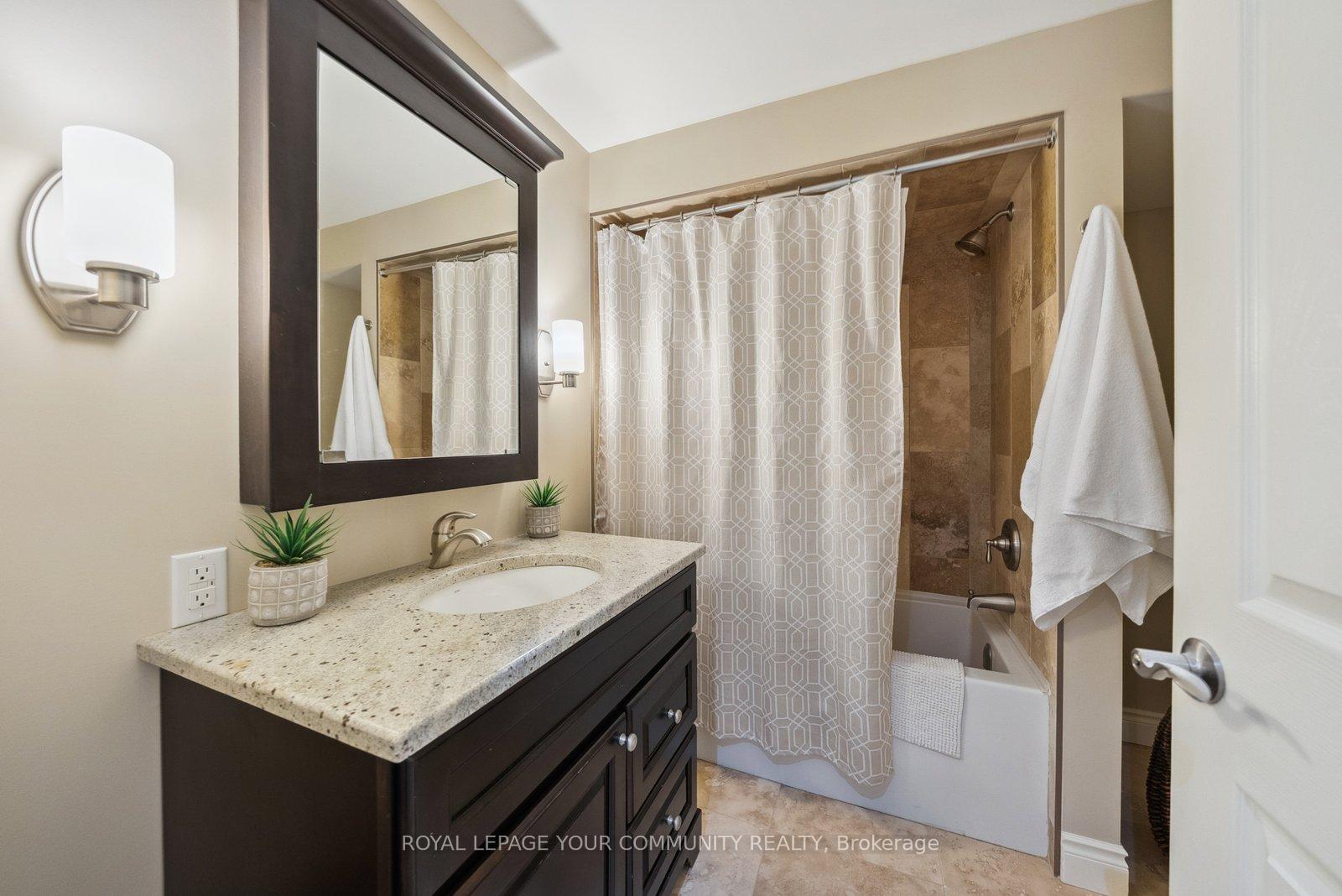 Photo 24 of 50 Turner Drive, Barrie, Bayshore — HOMEH