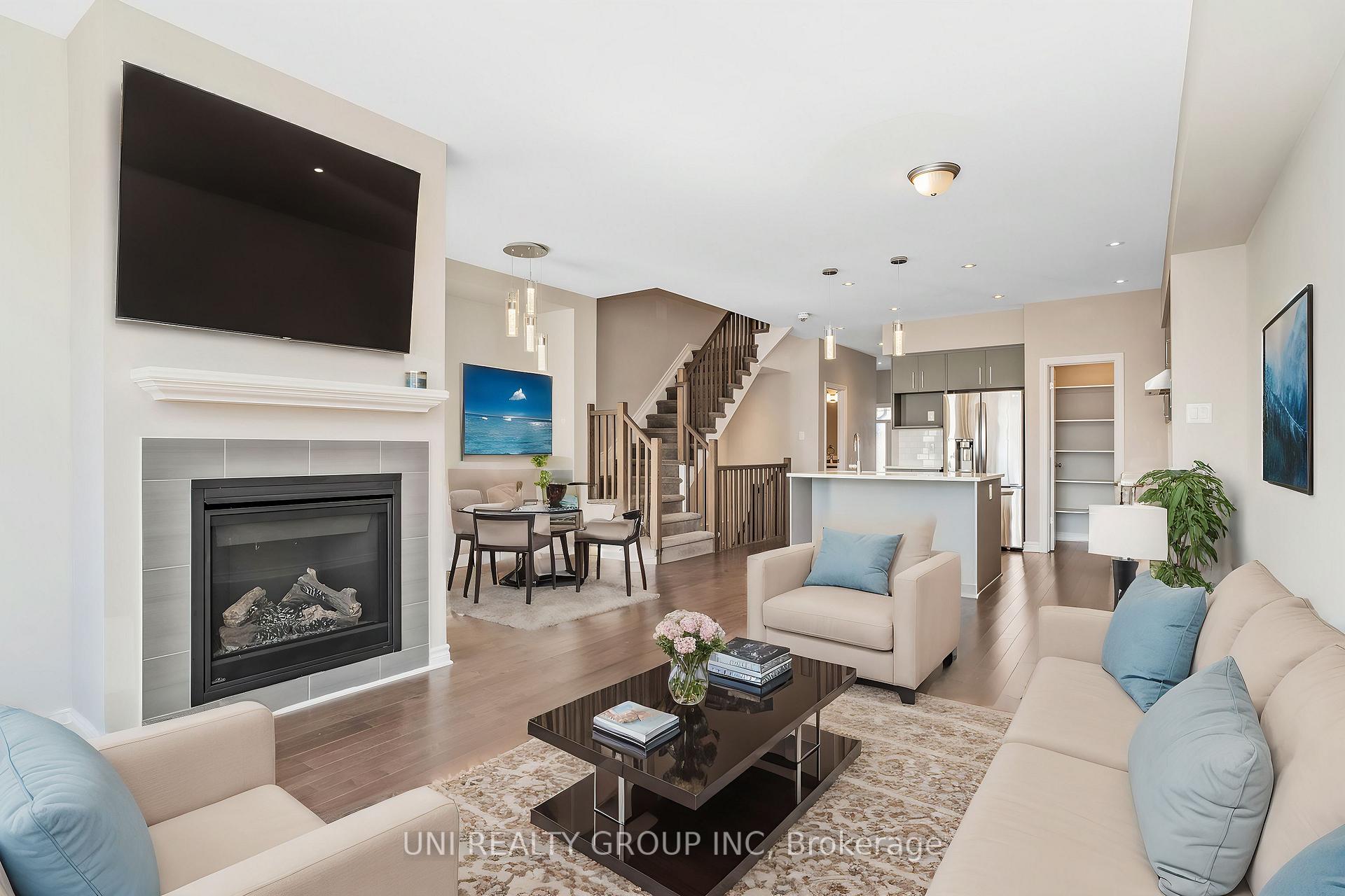 Photo 9 of 525 Markdale Terrace, Ottawa, Riverside South/Gloucester Glen — HOMEH