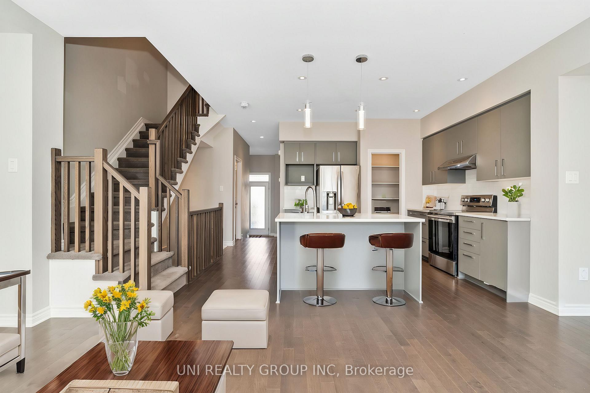 Photo 11 of 525 Markdale Terrace, Ottawa, Riverside South/Gloucester Glen — HOMEH