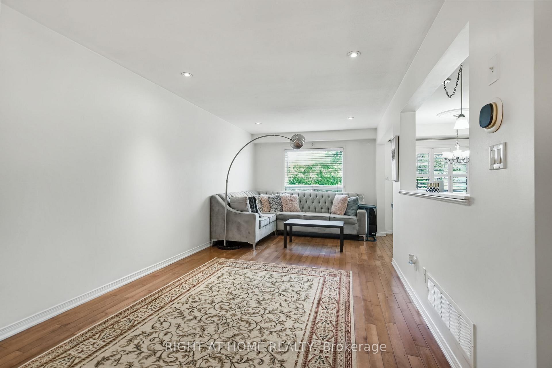 Photo 18 of Unit 55, 7 Southside Place, Hamilton, Mountview — HOMEH