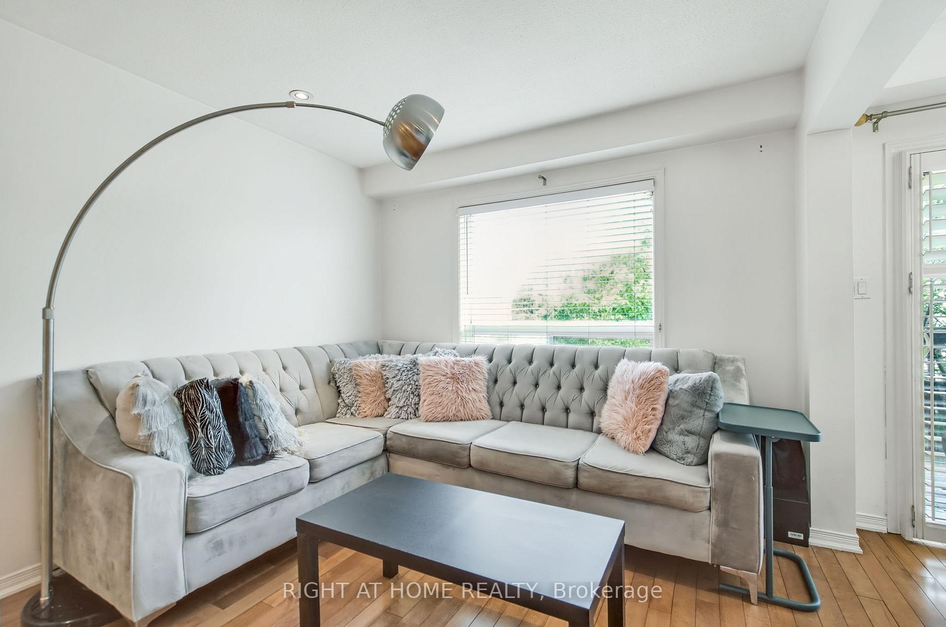 Photo 39 of Unit 55, 7 Southside Place, Hamilton, Mountview — HOMEH