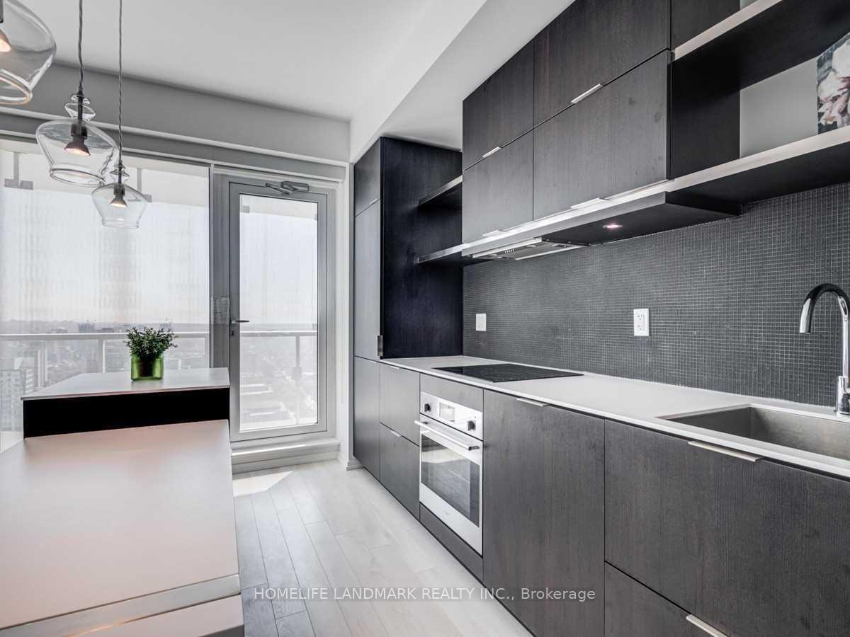 Photo 7 of Unit 3103, 197 Yonge Street, Toronto, Church-Yonge Corridor — HOMEH