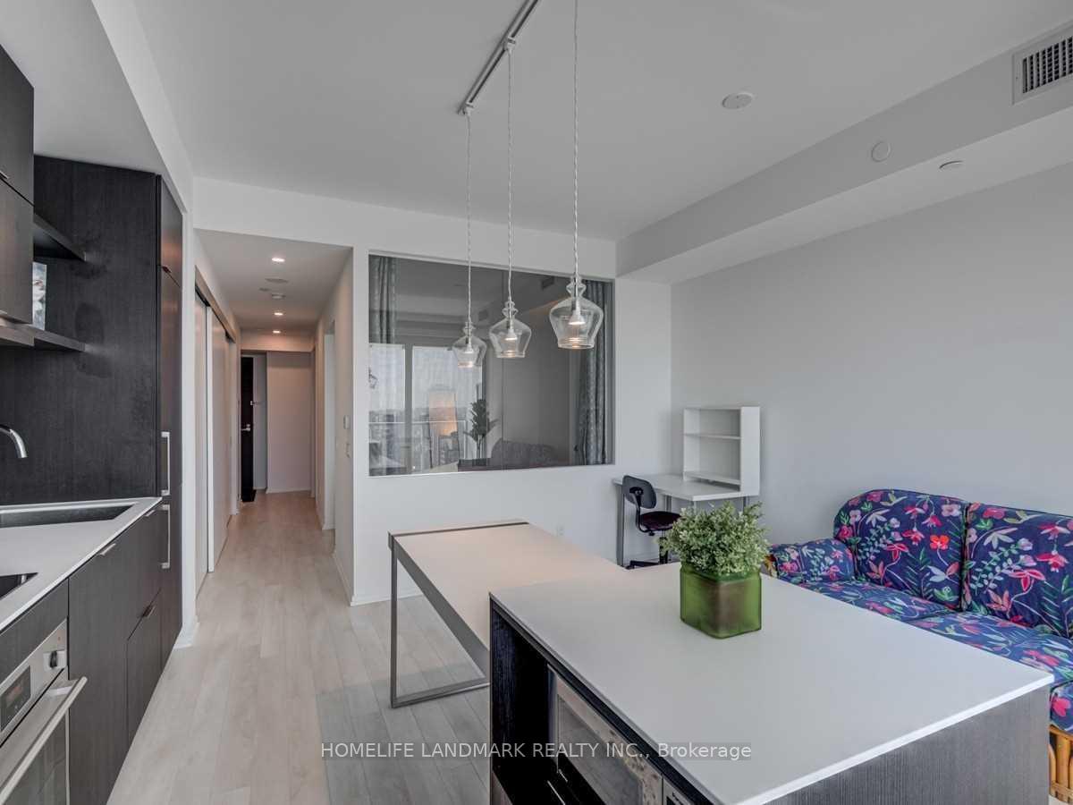 Photo 10 of Unit 3103, 197 Yonge Street, Toronto, Church-Yonge Corridor — HOMEH