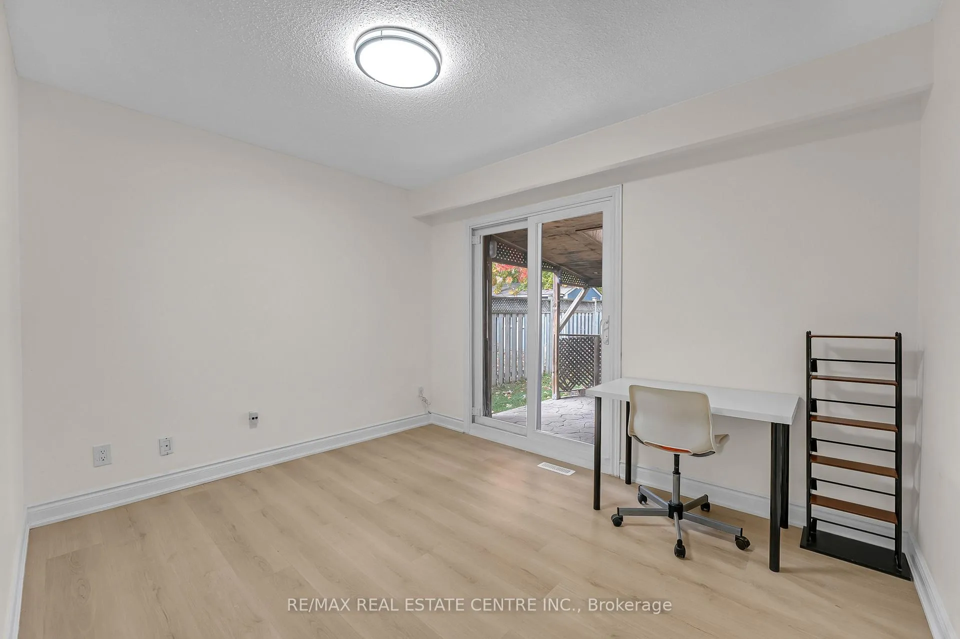 Photo 27 of 82 Merton Road, Brampton, Brampton North — HOMEH