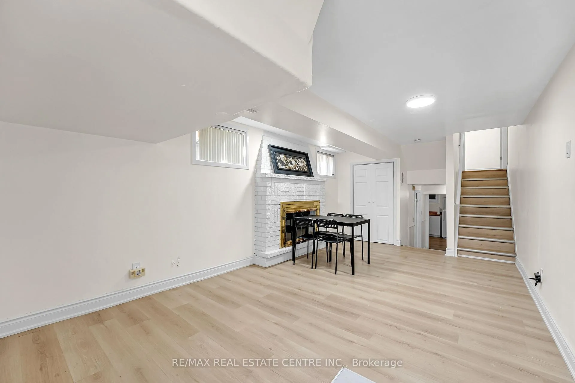 Photo 31 of 82 Merton Road, Brampton, Brampton North — HOMEH