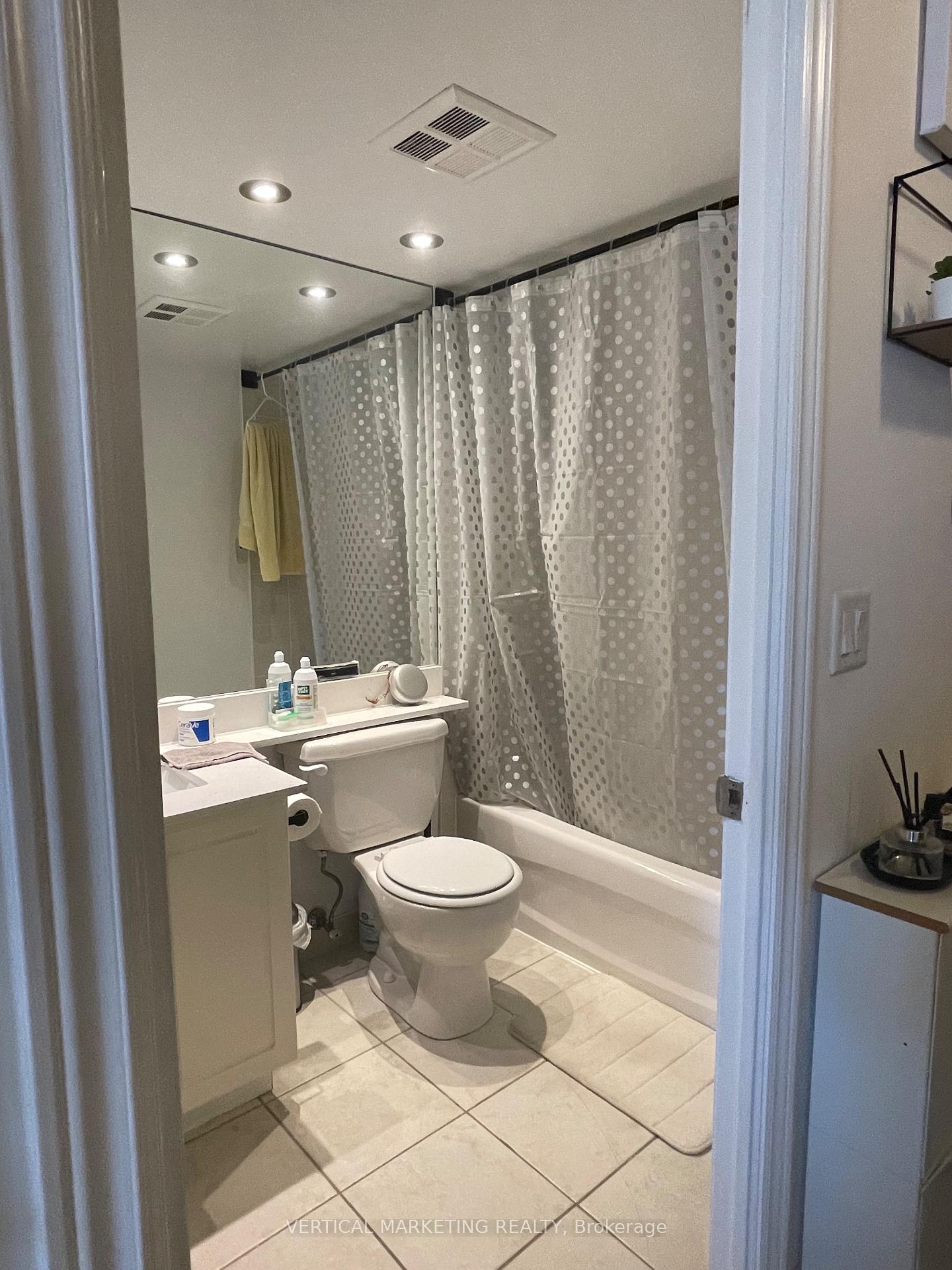 Photo 15 of Unit 520, 48 Suncrest Boulevard, Markham, Commerce Valley — HOMEH