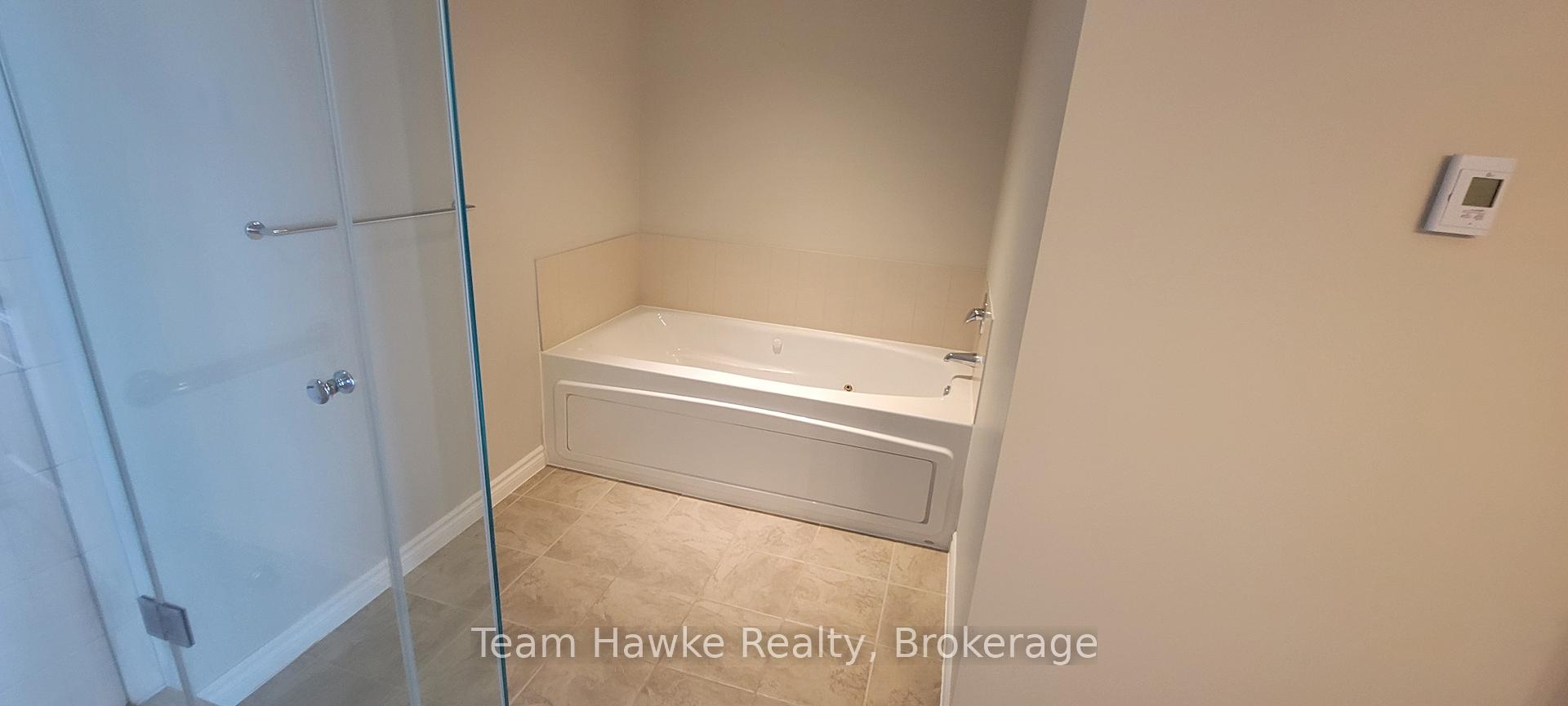 Photo 25 of Unit 305, 699 Aberdeen Boulevard, Midland — HOMEH