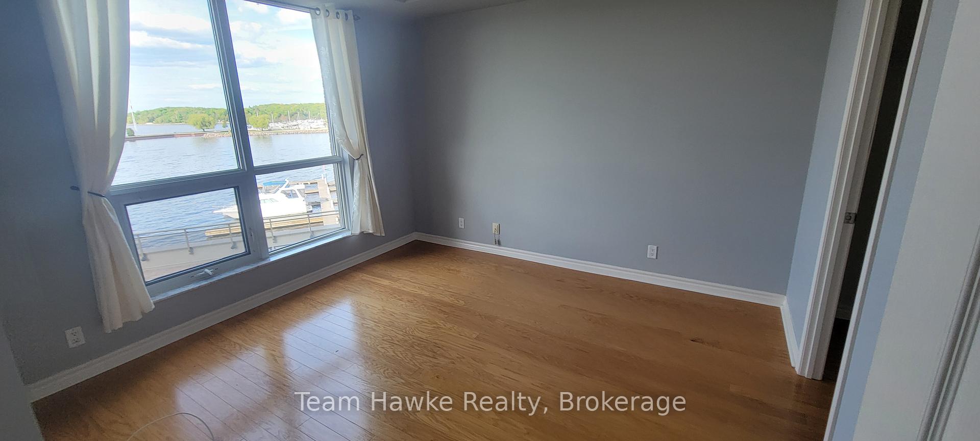 Photo 9 of Unit 305, 699 Aberdeen Boulevard, Midland — HOMEH