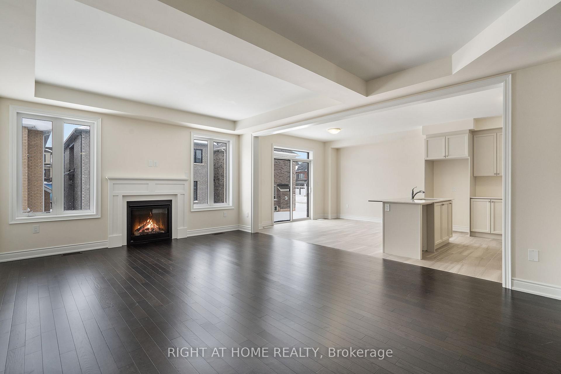 Photo 2 of 41 Ferguson Drive, Erin — HOMEH