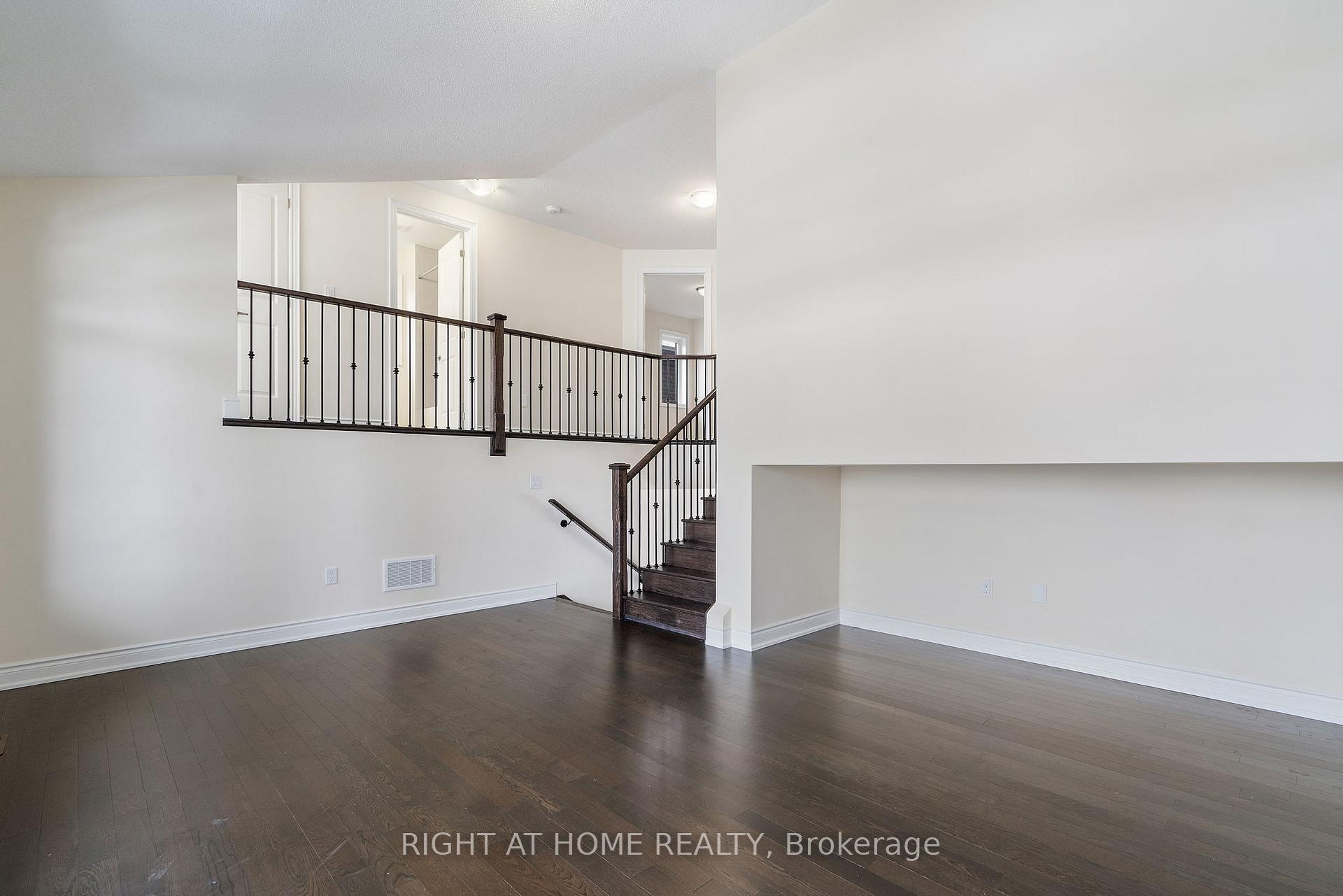 Photo 9 of 41 Ferguson Drive, Erin — HOMEH