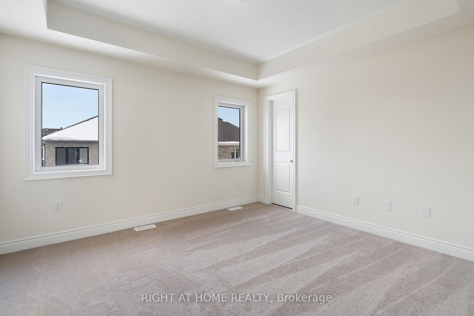 Photo 10 of 41 Ferguson Drive, Erin — HOMEH