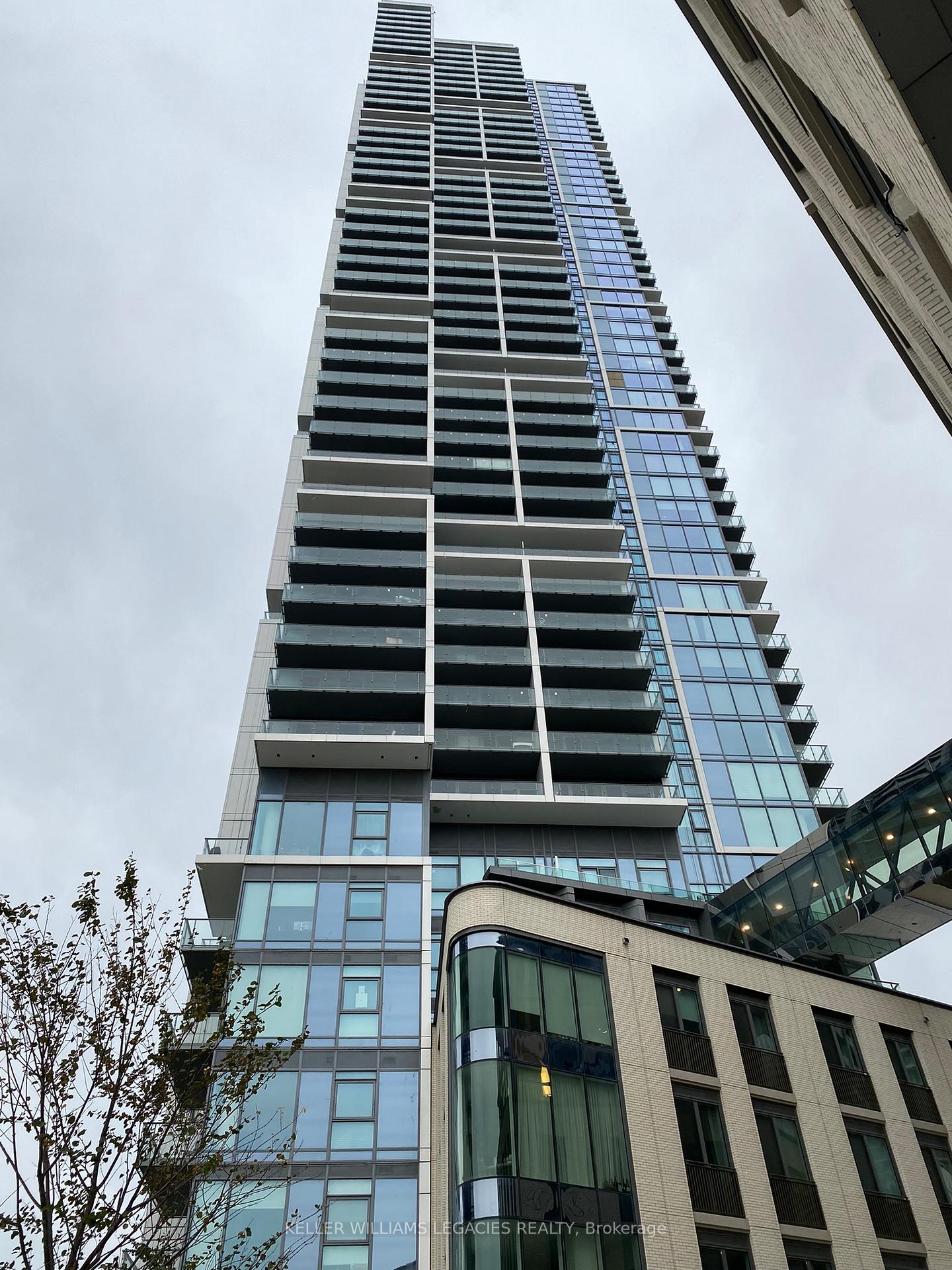 Photo 1 of Unit 2810, 7890 Jane Street, Vaughan, Vaughan Corporate Centre — HOMEH