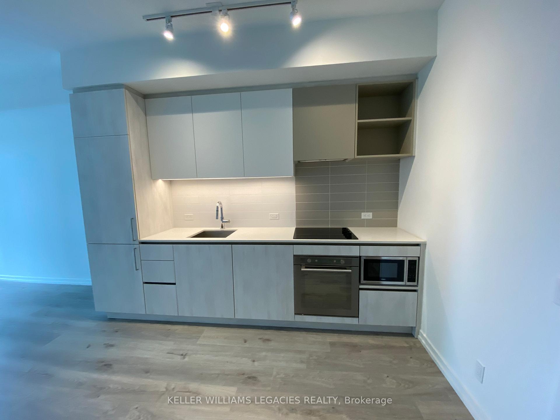 Photo 12 of Unit 2810, 7890 Jane Street, Vaughan, Vaughan Corporate Centre — HOMEH