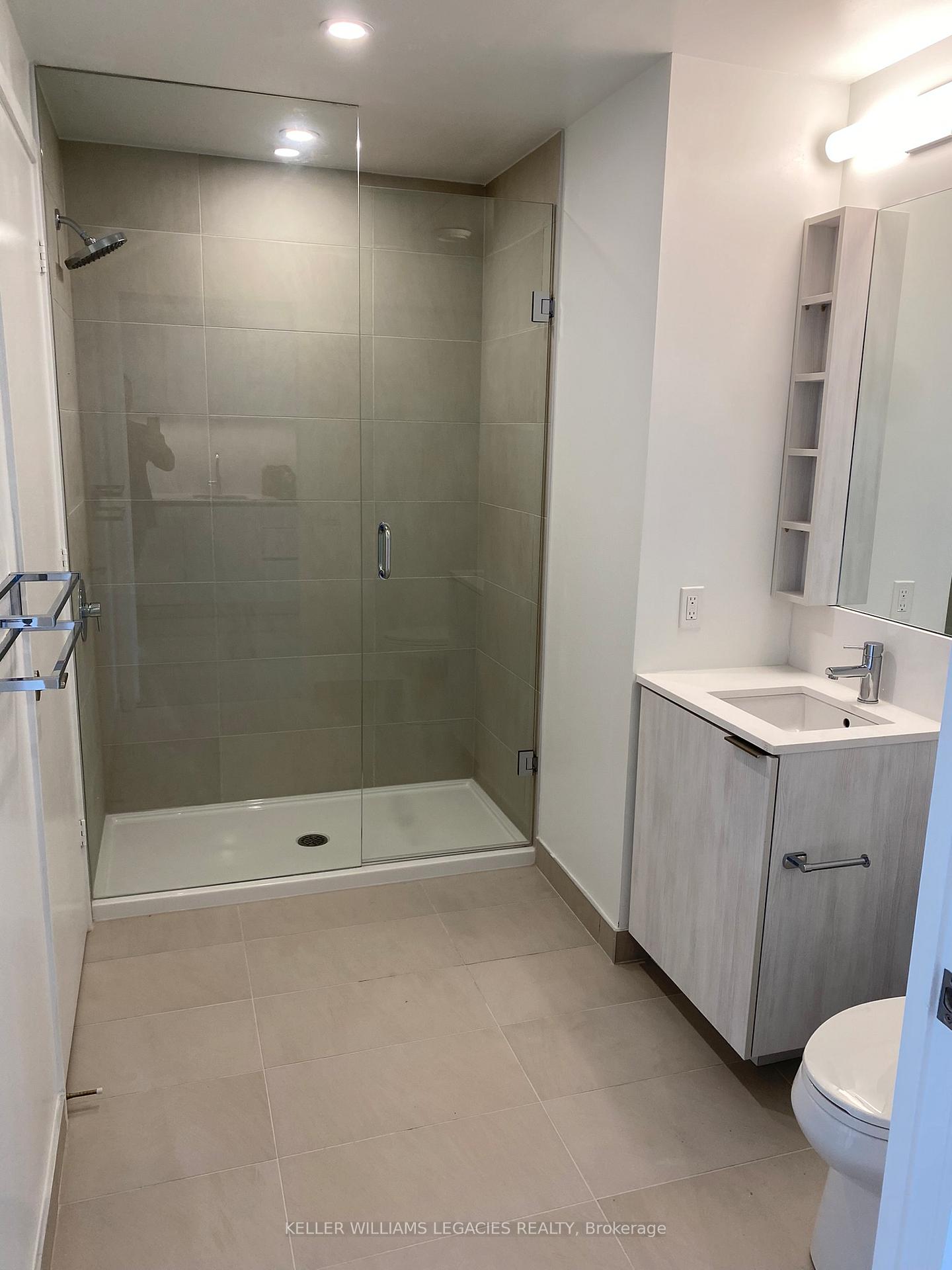 Photo 15 of Unit 2810, 7890 Jane Street, Vaughan, Vaughan Corporate Centre — HOMEH