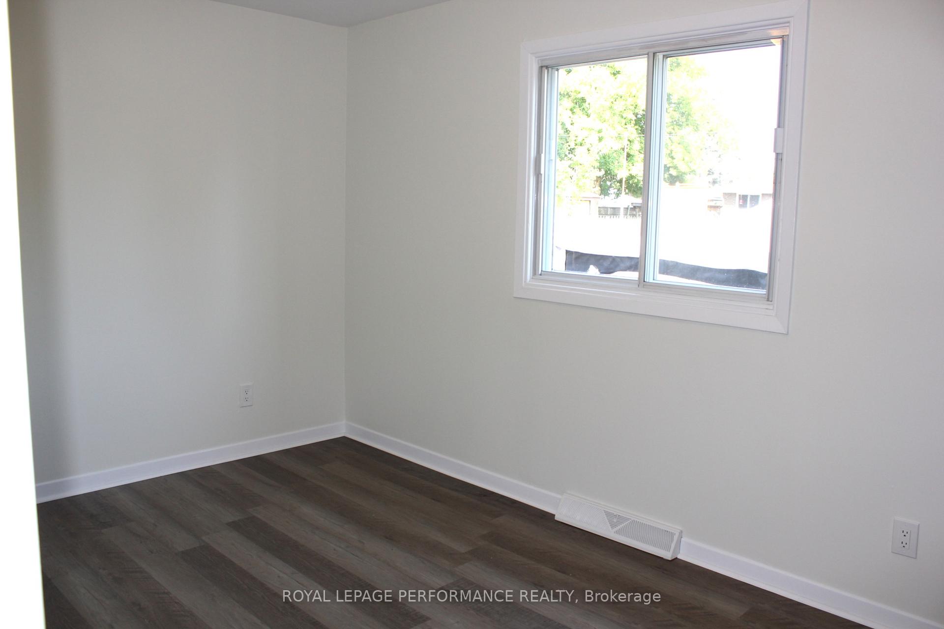 Photo 21 of 1508 Frances Ann Avenue, Cornwall — HOMEH