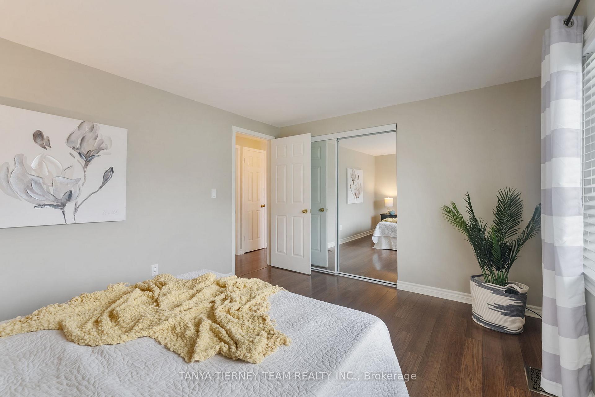 Photo 22 of 18 The Cove Road, Clarington, Newcastle — HOMEH