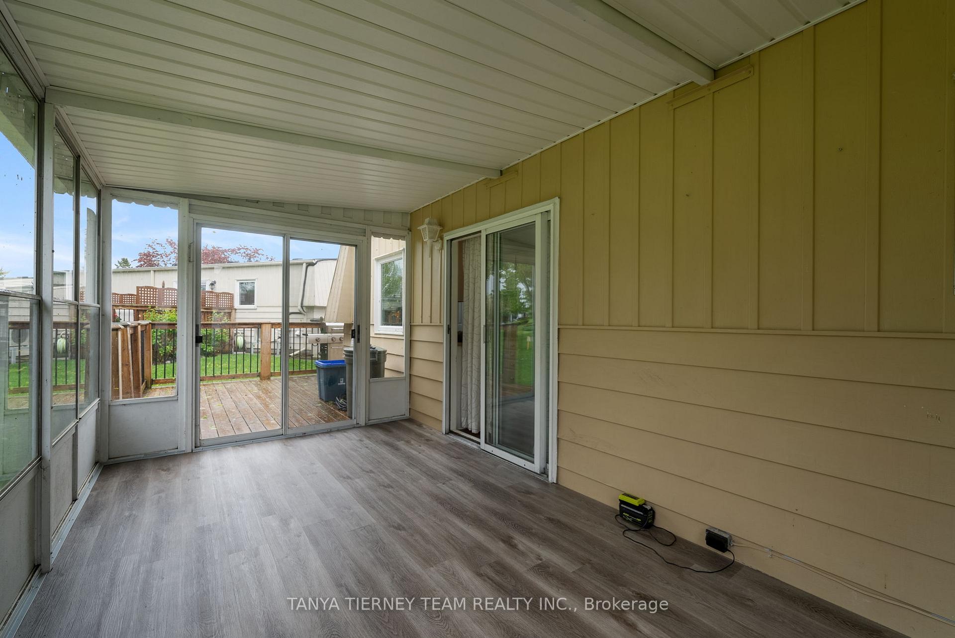 Photo 28 of 18 The Cove Road, Clarington, Newcastle — HOMEH