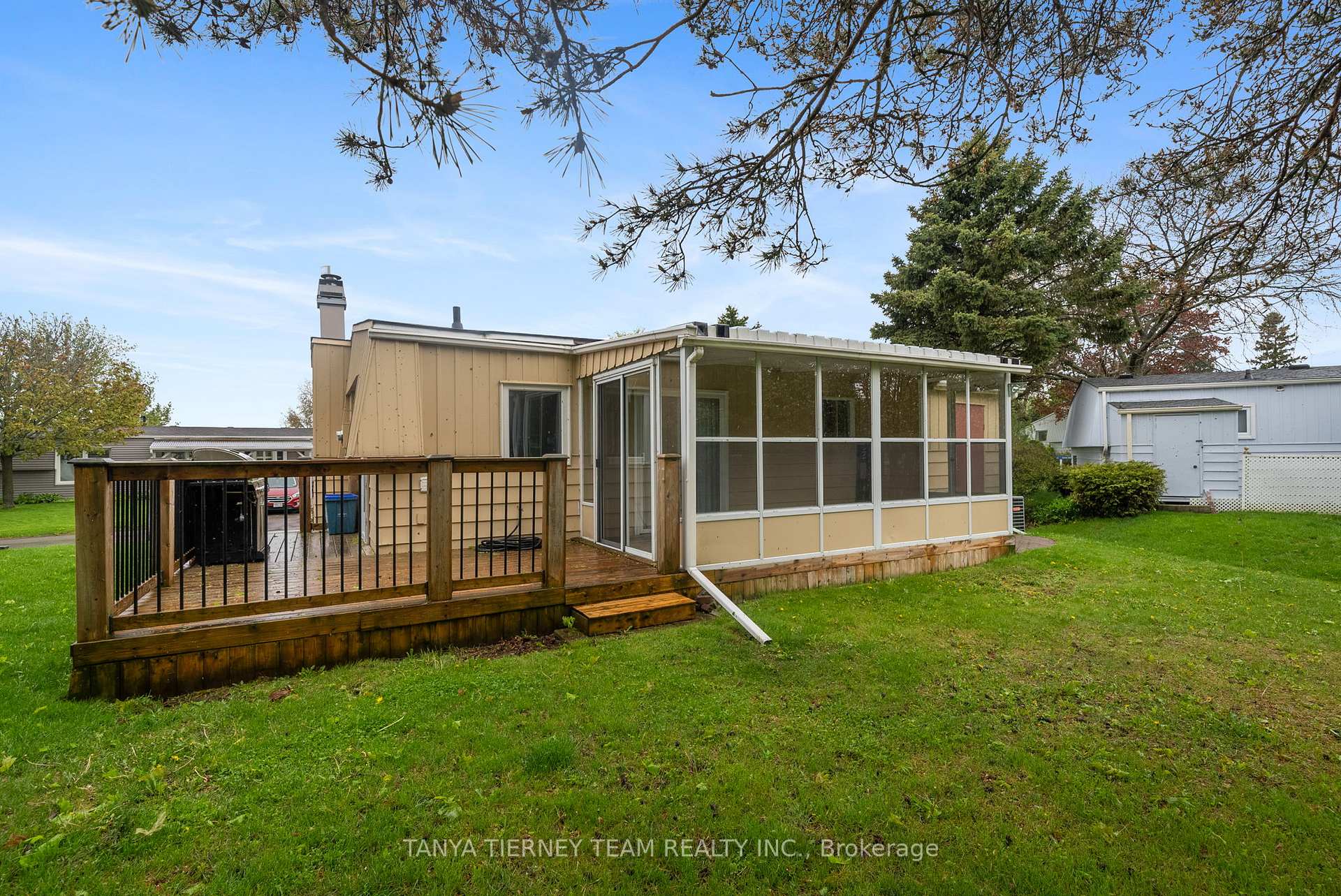 Photo 30 of 18 The Cove Road, Clarington, Newcastle — HOMEH