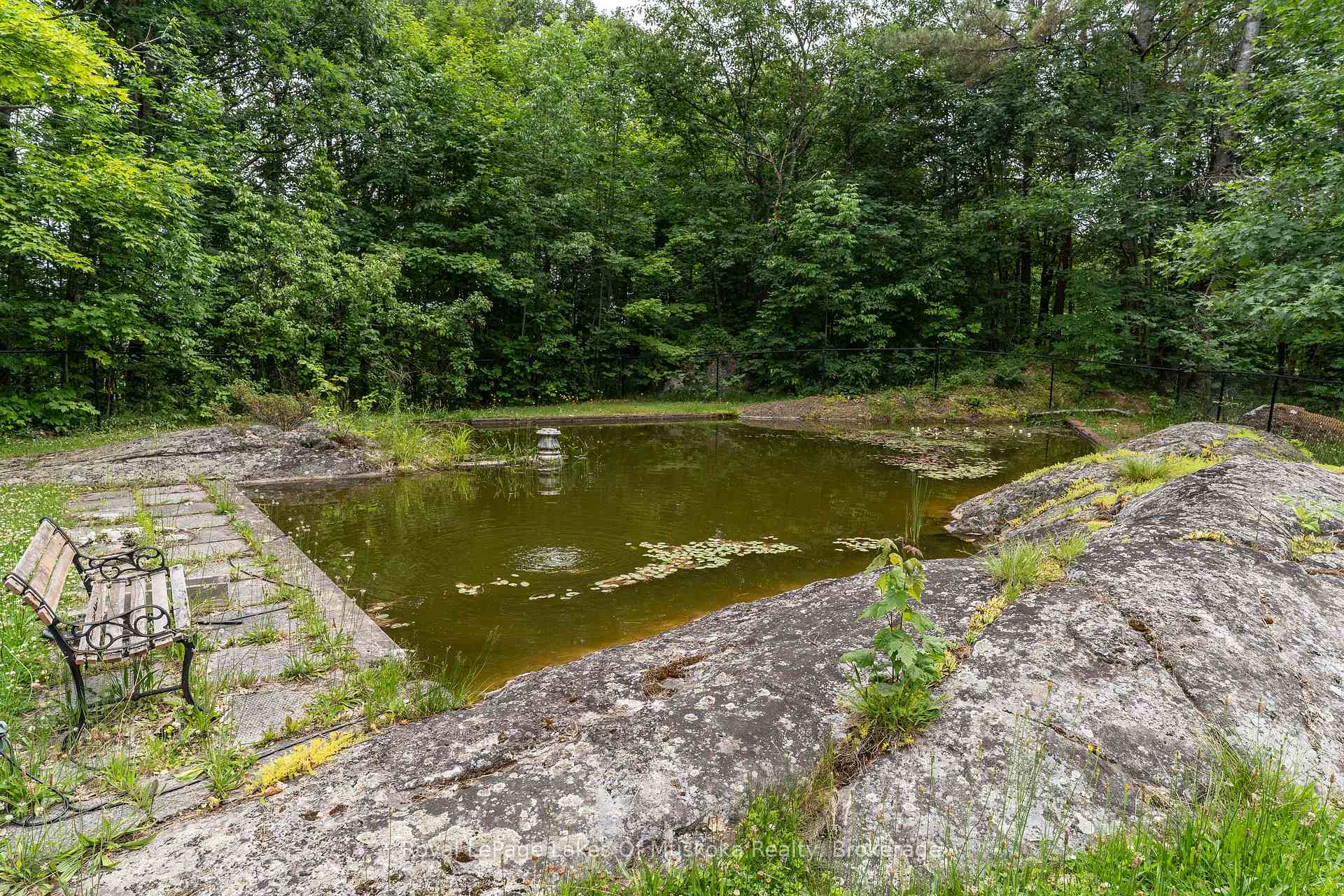 Photo 6 of 1030 Simpson Road, Gravenhurst, Muskoka (S) — HOMEH