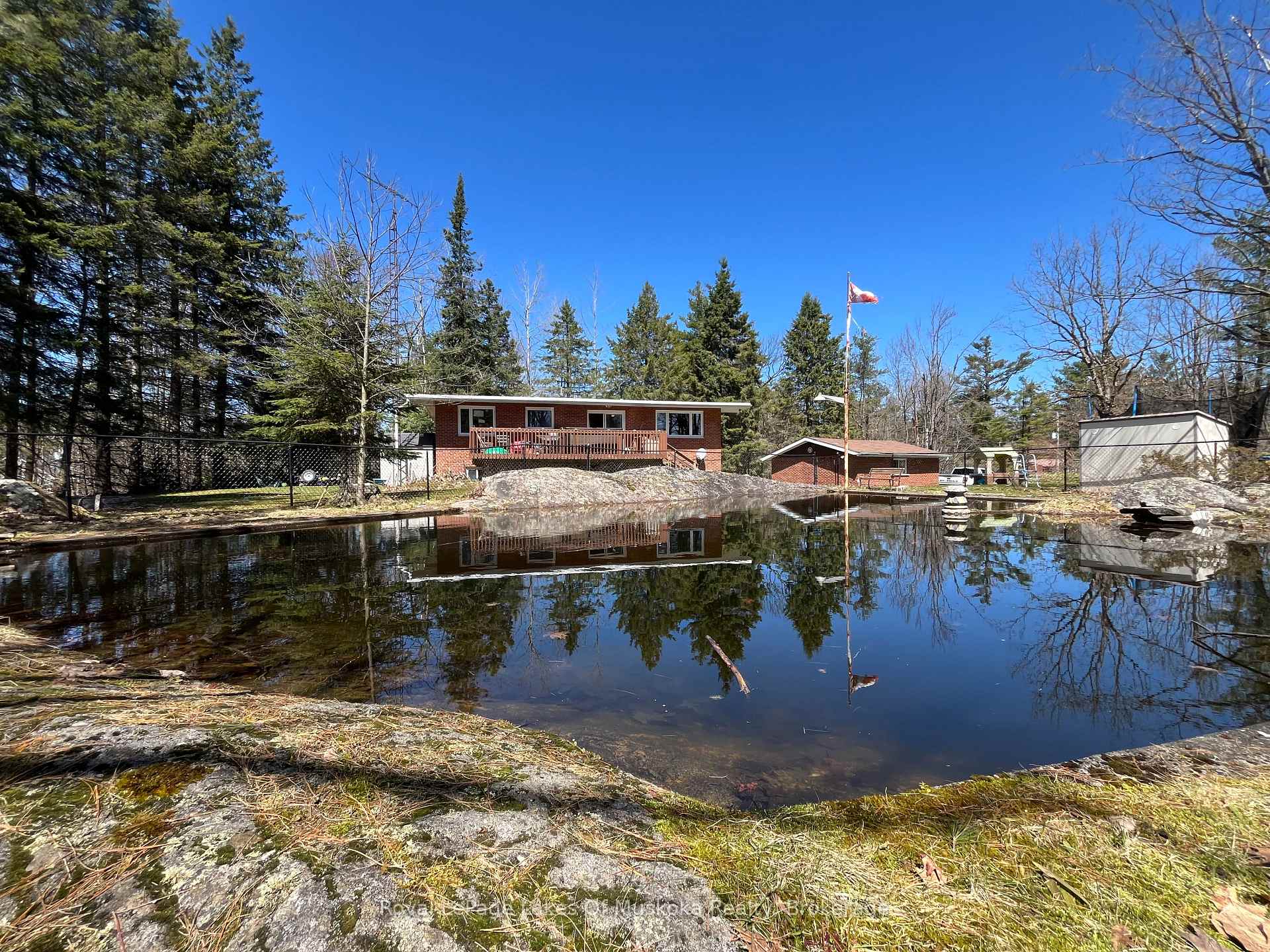Photo 30 of 1030 Simpson Road, Gravenhurst, Muskoka (S) — HOMEH