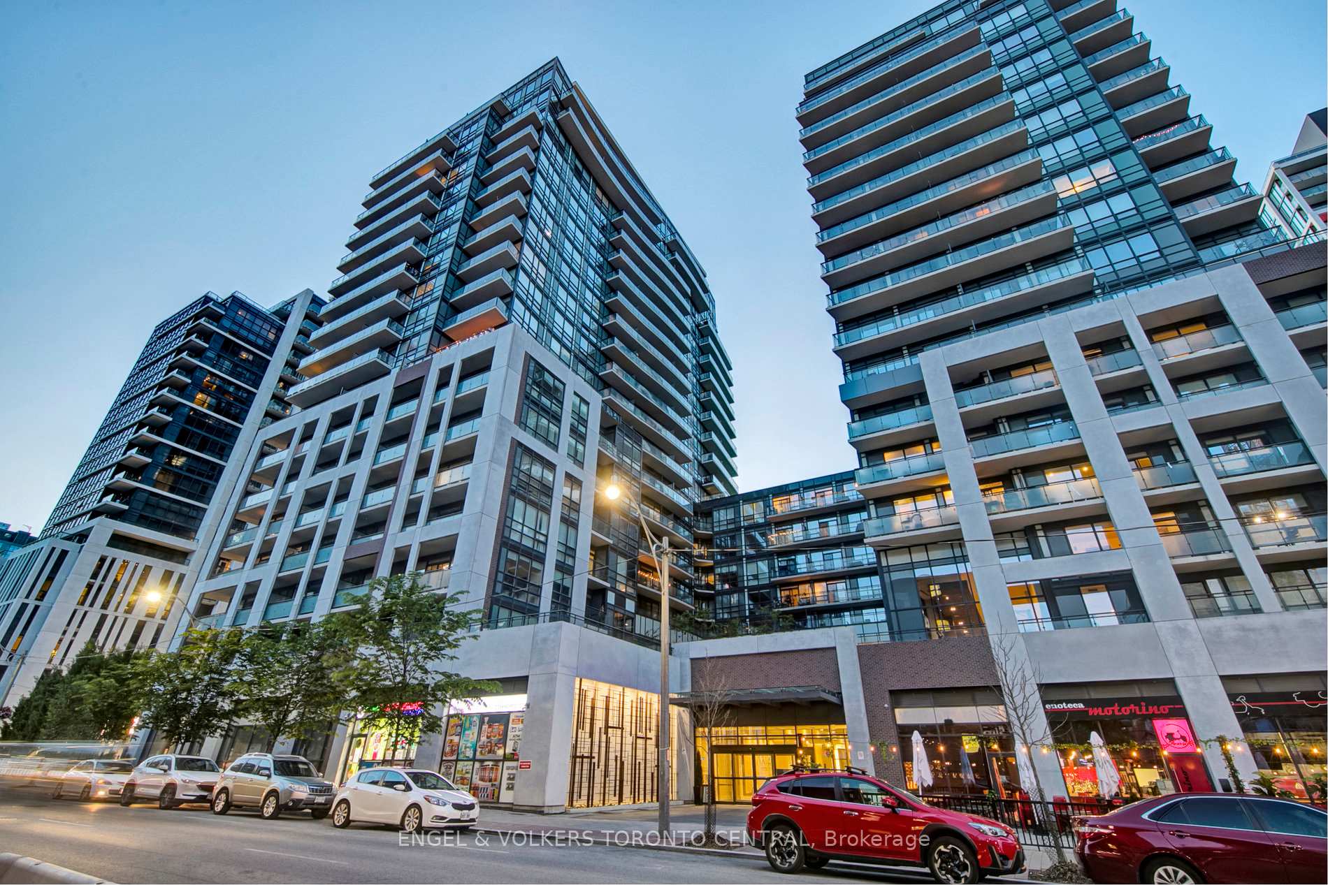 Photo 3 of Unit 1915, 460 Adelaide Street E, Toronto, Moss Park — HOMEH