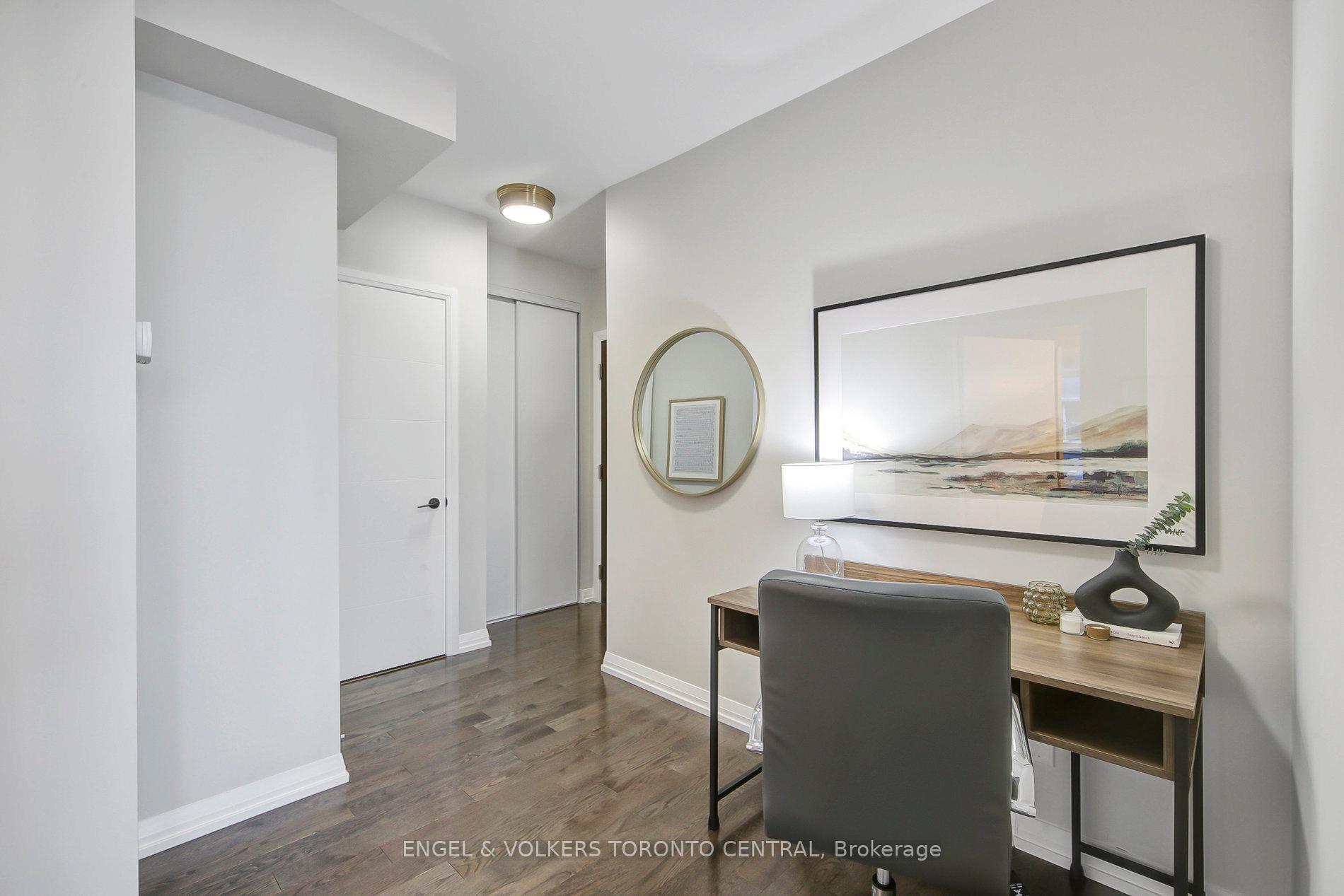 Photo 2 of Unit 1915, 460 Adelaide Street E, Toronto, Moss Park — HOMEH