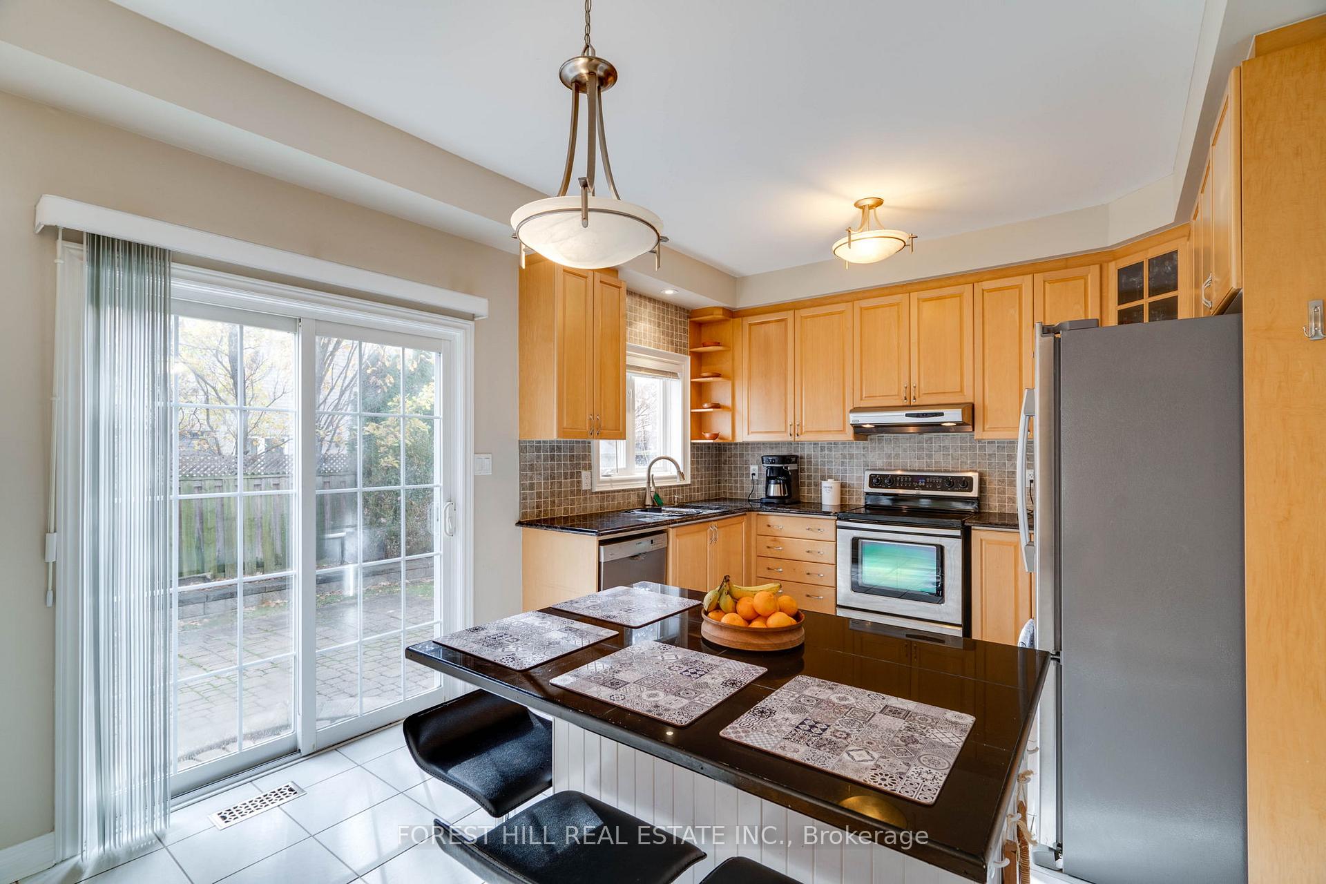 Photo 8 of 59 Billingham Heights, Aurora, Bayview Wellington — HOMEH