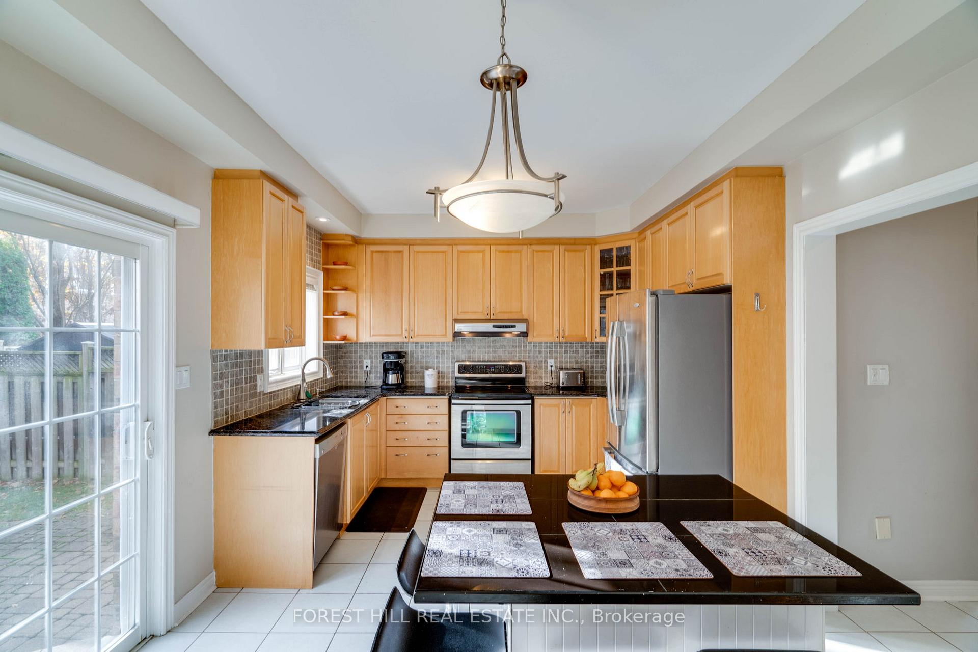 Photo 9 of 59 Billingham Heights, Aurora, Bayview Wellington — HOMEH