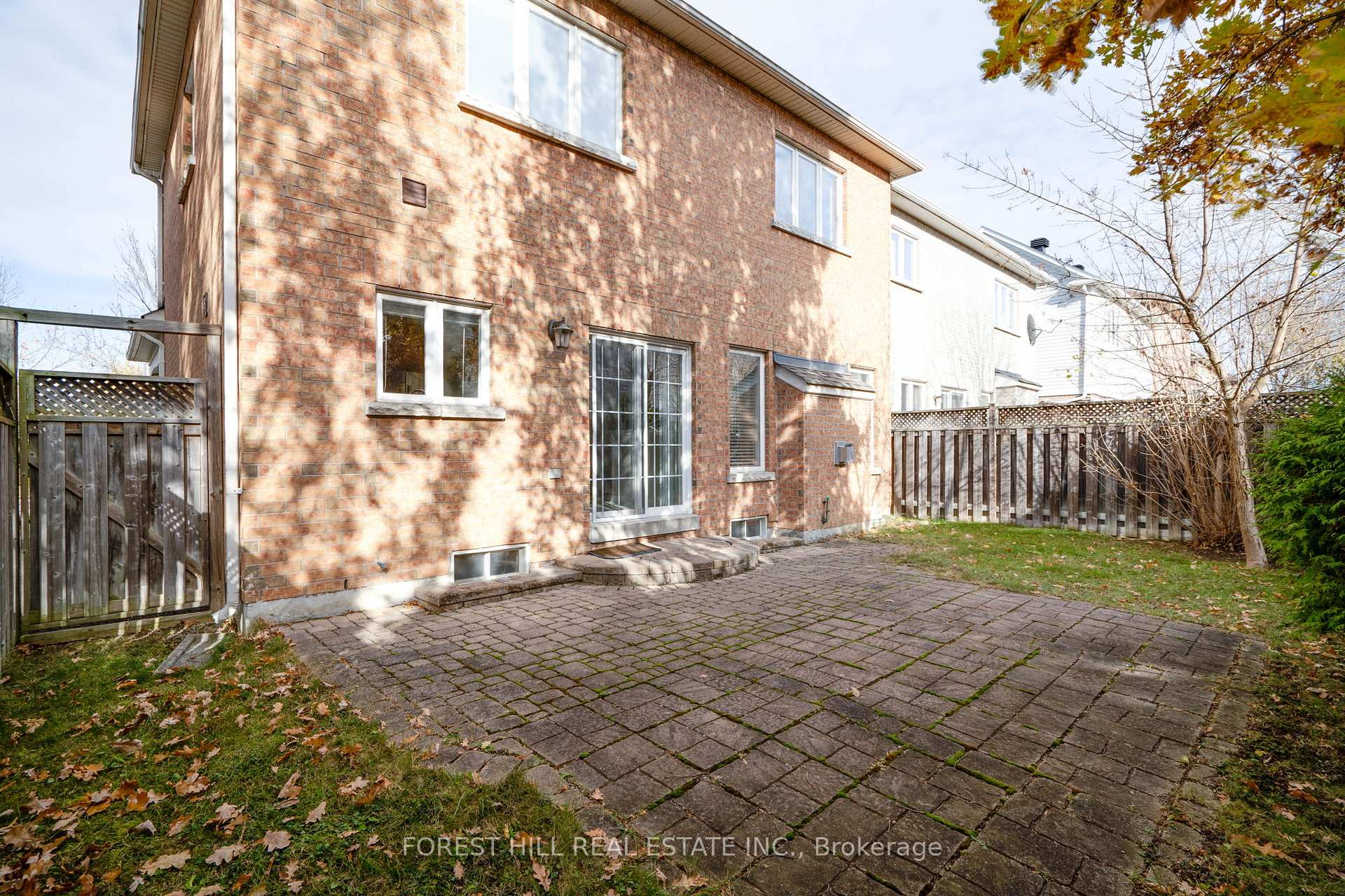 Photo 25 of 59 Billingham Heights, Aurora, Bayview Wellington — HOMEH