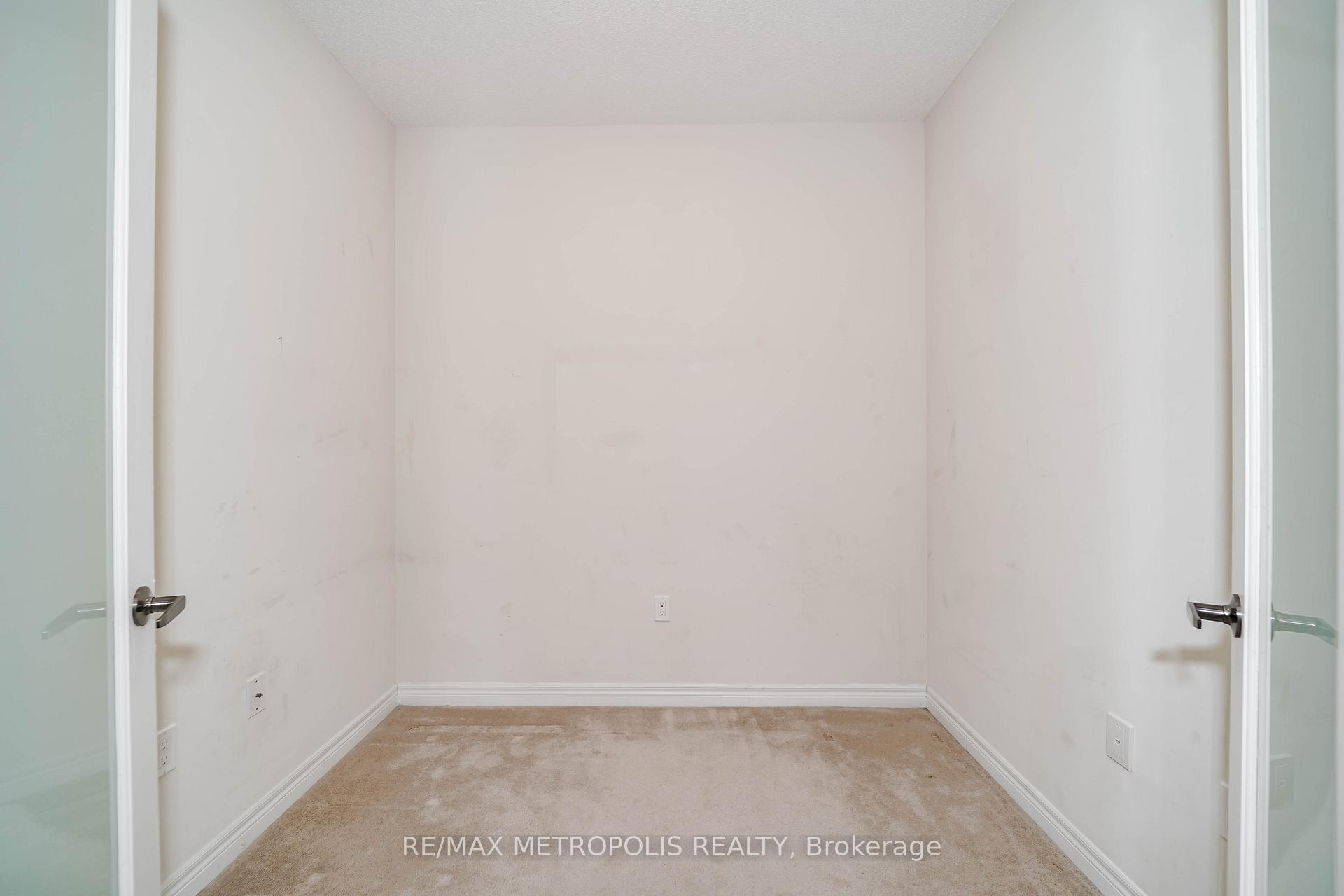 Photo 10 of Unit 407, 7768 Kennedy Road, Markham, Milliken Mills West — HOMEH