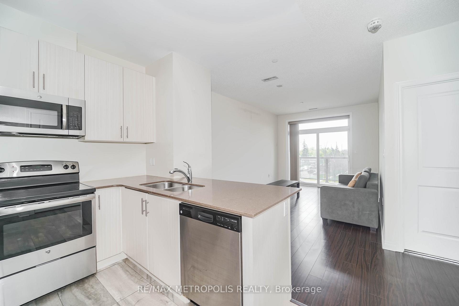 Photo 13 of Unit 407, 7768 Kennedy Road, Markham, Milliken Mills West — HOMEH