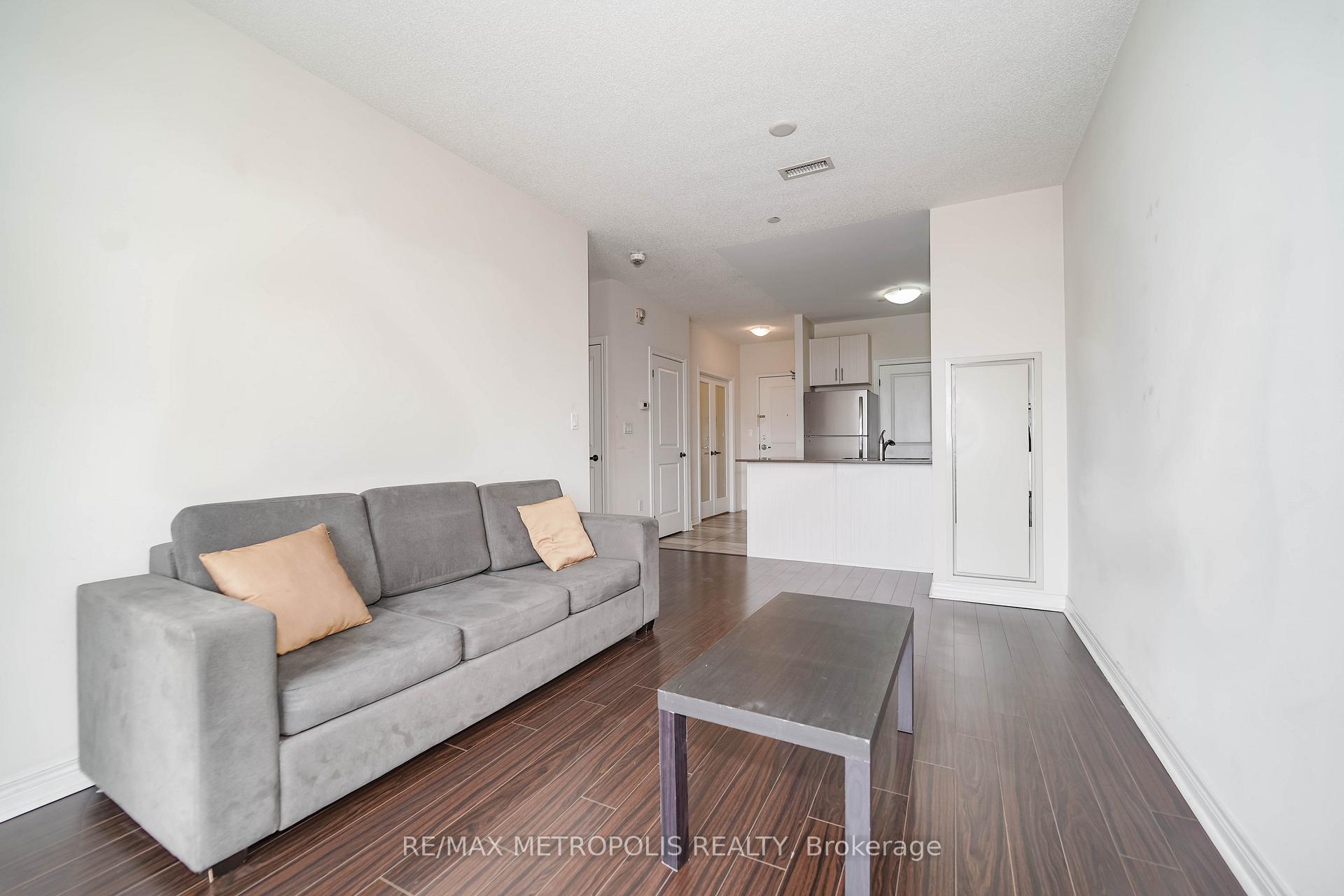 Photo 16 of Unit 407, 7768 Kennedy Road, Markham, Milliken Mills West — HOMEH