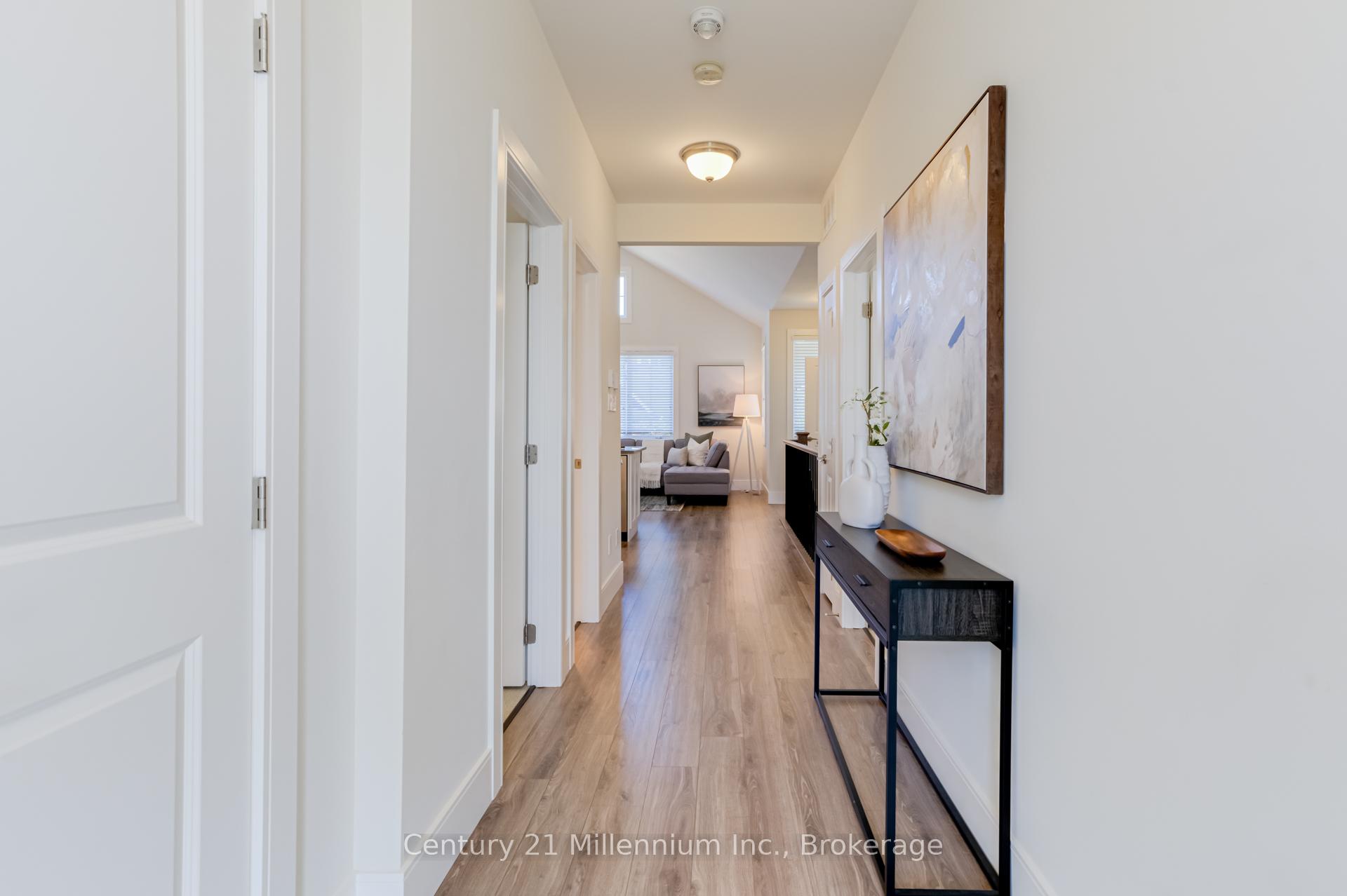 Photo 9 of 133 Yellow Birch Crescent, Blue Mountains — HOMEH