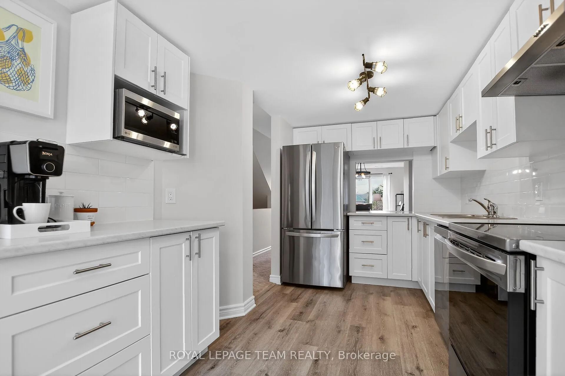 Photo 12 of Unit 15, 51 Waterbridge Drive, Ottawa, Barrhaven East — HOMEH