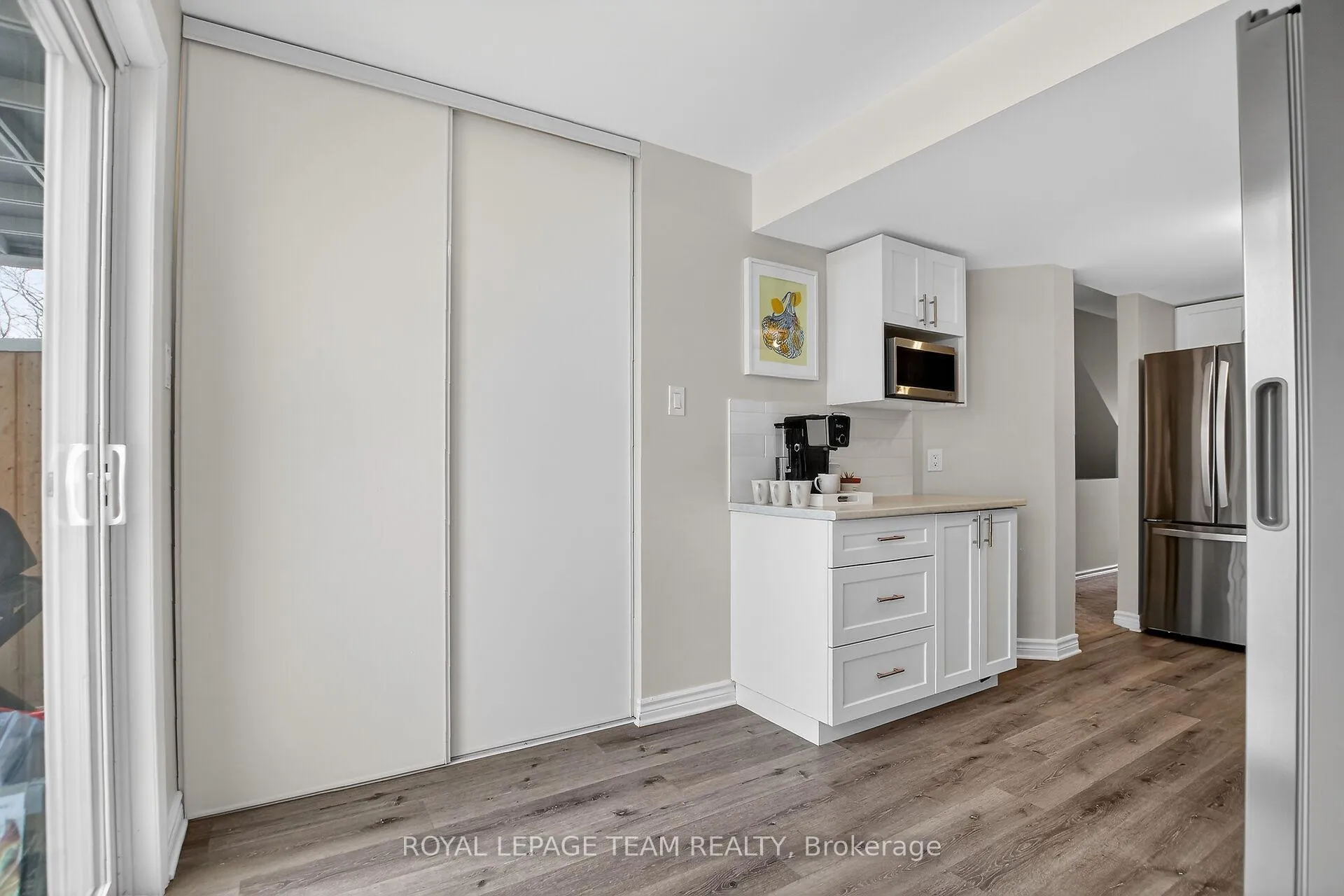 Photo 14 of Unit 15, 51 Waterbridge Drive, Ottawa, Barrhaven East — HOMEH