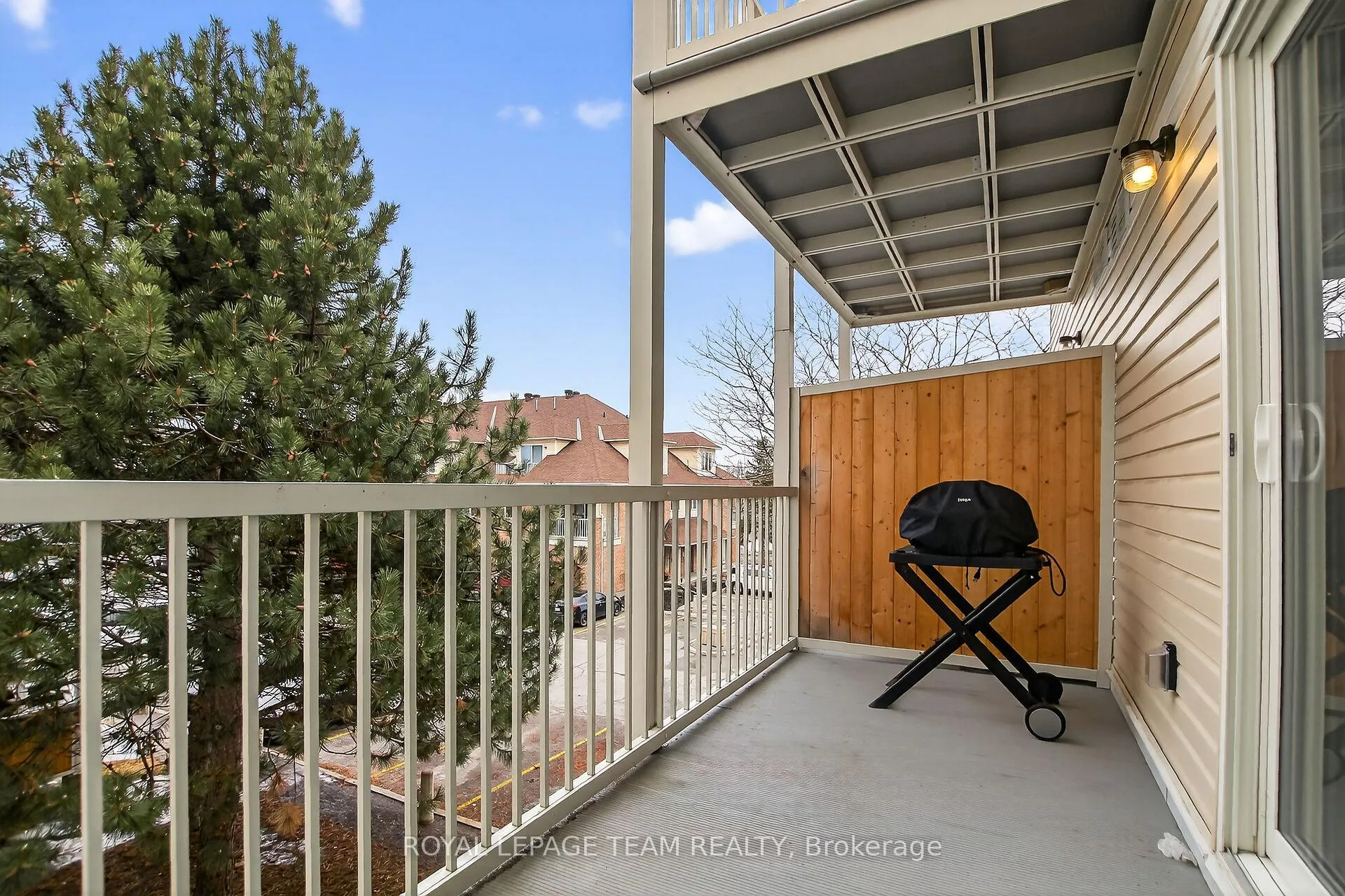 Photo 15 of Unit 15, 51 Waterbridge Drive, Ottawa, Barrhaven East — HOMEH