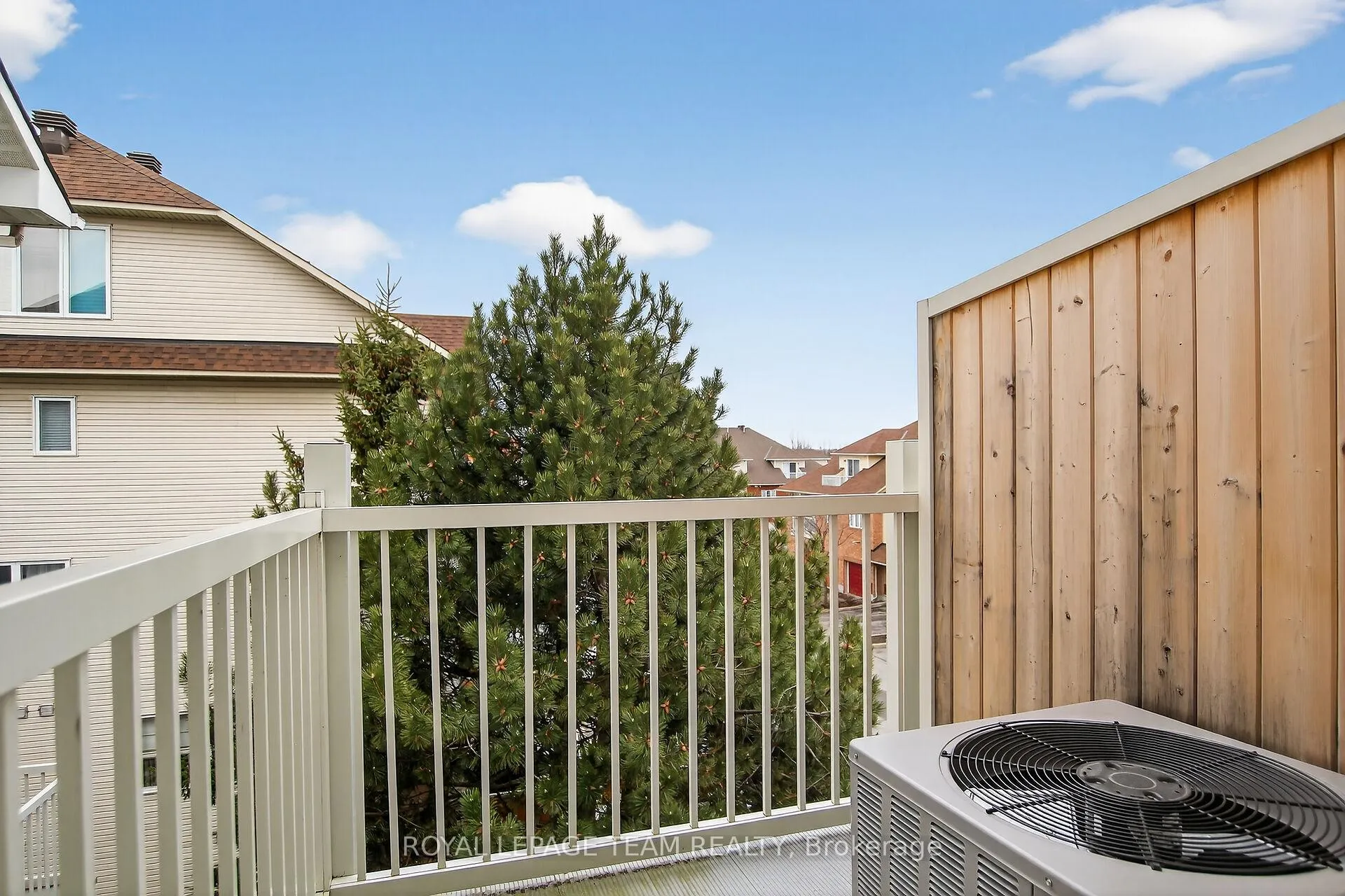 Photo 25 of Unit 15, 51 Waterbridge Drive, Ottawa, Barrhaven East — HOMEH