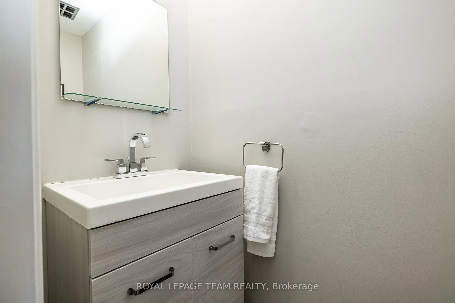 Photo 4 of Unit 28, 28 Peary Way, Ottawa, Kanata - Katimavik — HOMEH